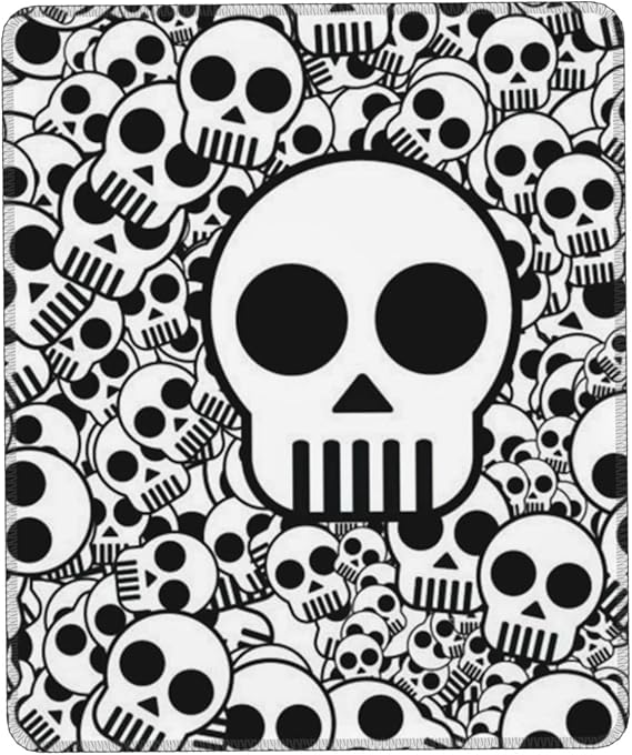 Black and White Skulls Mouse Mat Round NonSlip Rubber Base Washable