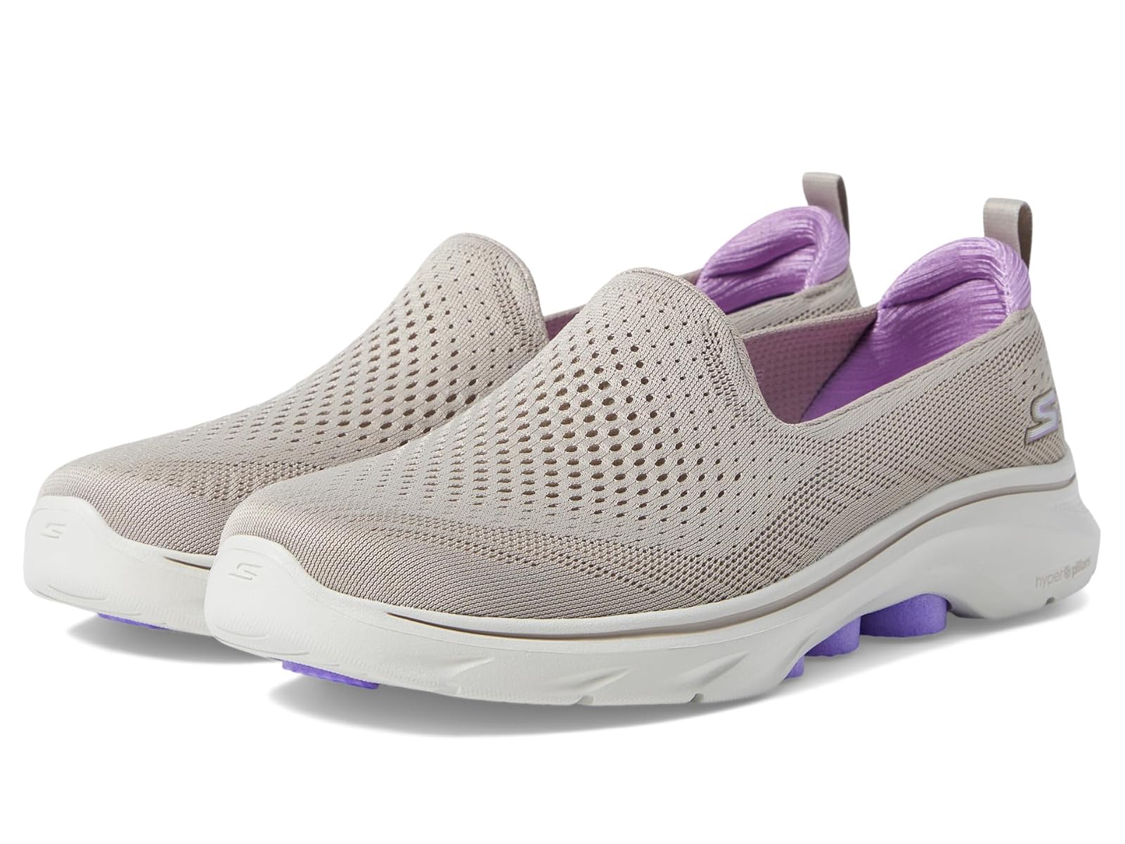 Womans Sneakers - Athletic Shoes SKECHERS Performance Go Walk 7 Vina 20890₽