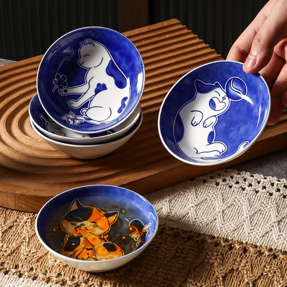 Cute Cat Flavored Dish Ceramic Round Seasoning Tableware Vinegar Dipping Snack Dessert (4-piece set)
