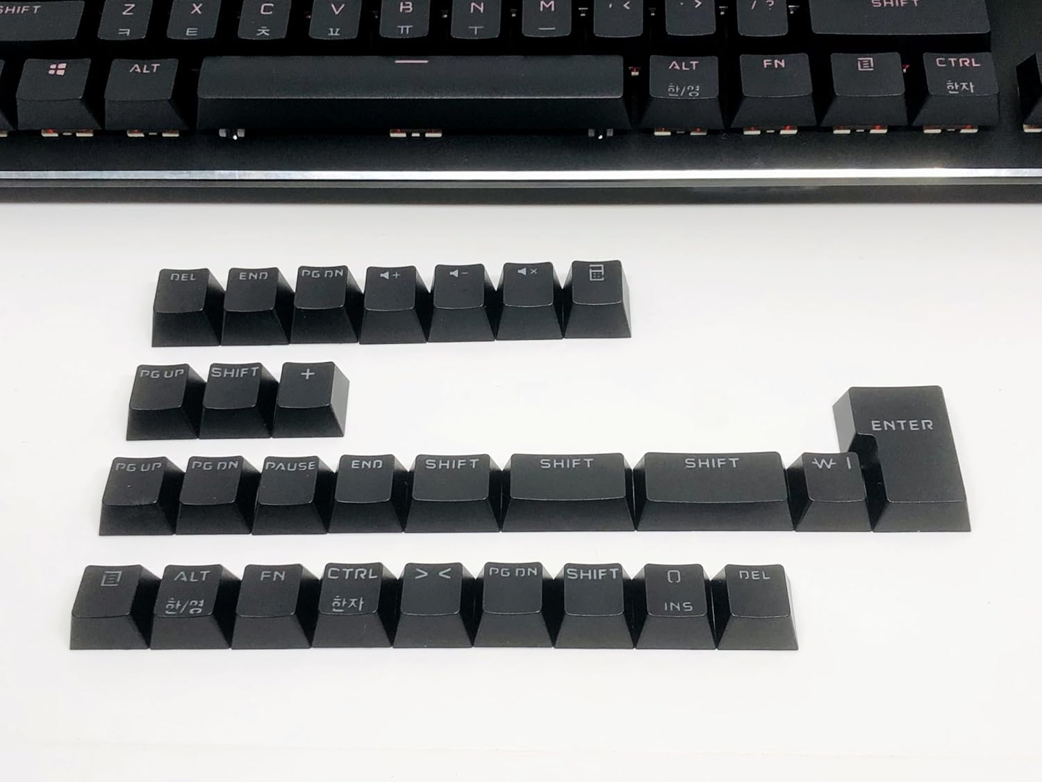 132 Keys Korean Backlit Keycaps OEM Profile Keycap Gamer Officer DIY for MX Mechanical Keyboard Removable Keycaps Set for 61 87 104 Full Size Mechanical Keyboard (Keycap Only) (Korean Black)