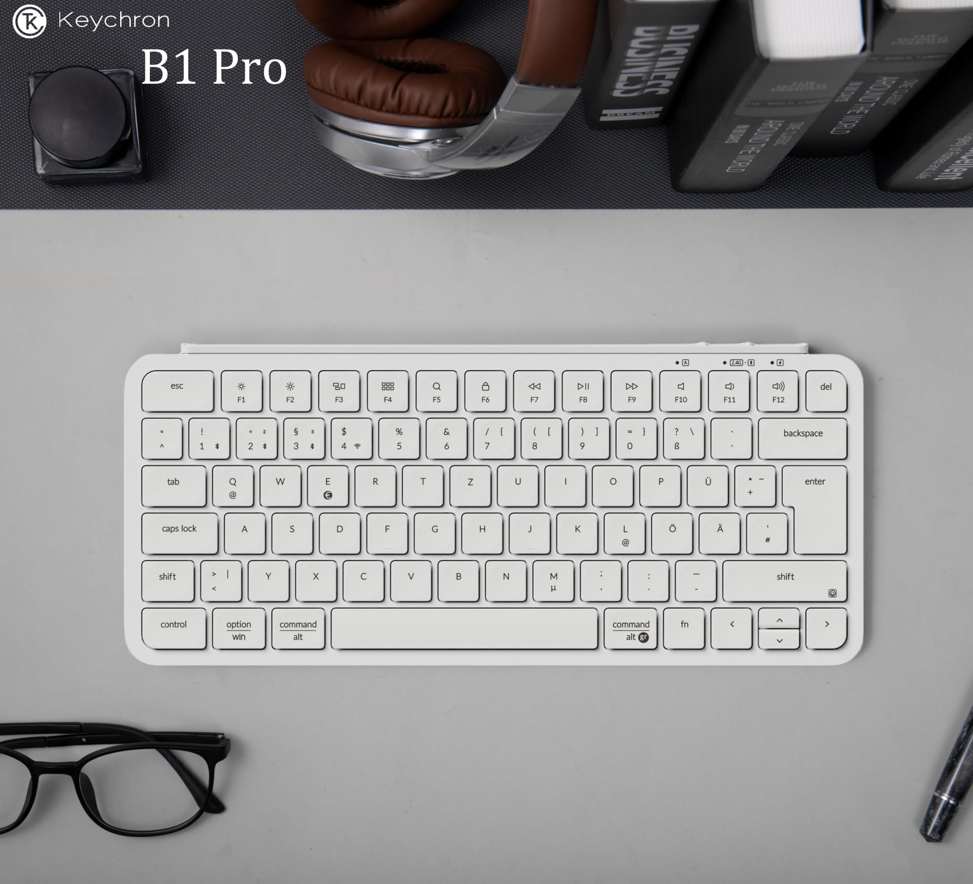 Keychron B1 Pro Ultra-Dünne Drahtlos-Tastatur, 75% DE-ISO-Layout 3 Moden 2.4GHz/Bluetooth/Wired ZMK-Customisierung Scherefuß-Tastendesign Tastendämpfung kompatibel mit Windows/Mac, Weiße