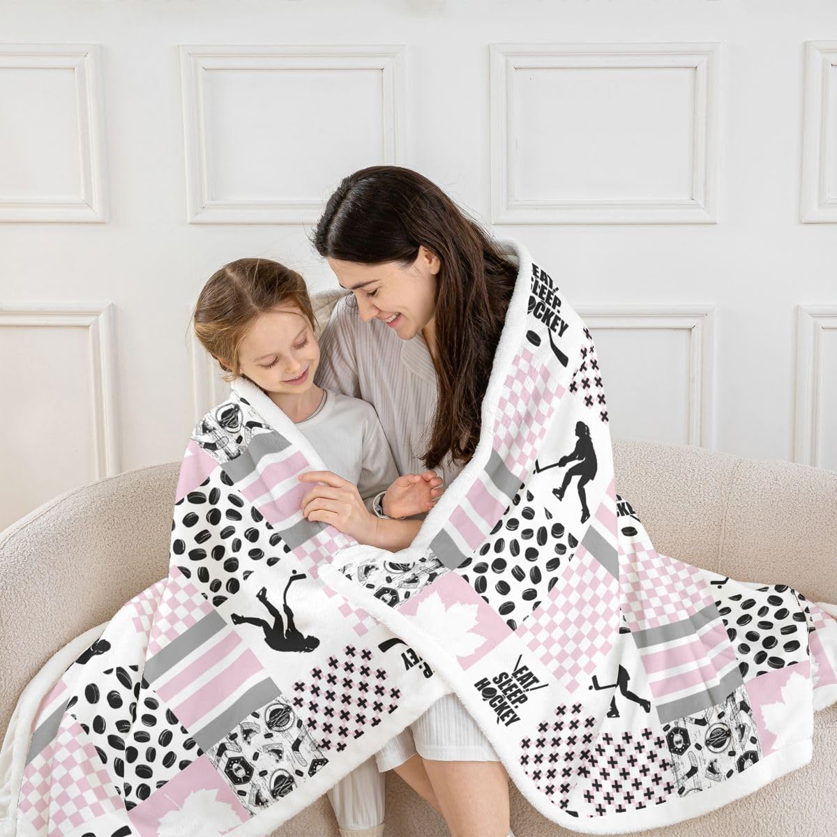 Erosebridal Ice Hockey Twin Size Fleece Blanket for Girls, Puck Sports Games Fuzzy Blankets for Kids Teens Bedroom, Hockey Player Throw Blanket Plaid Patchwork Blankets, Pink White Black