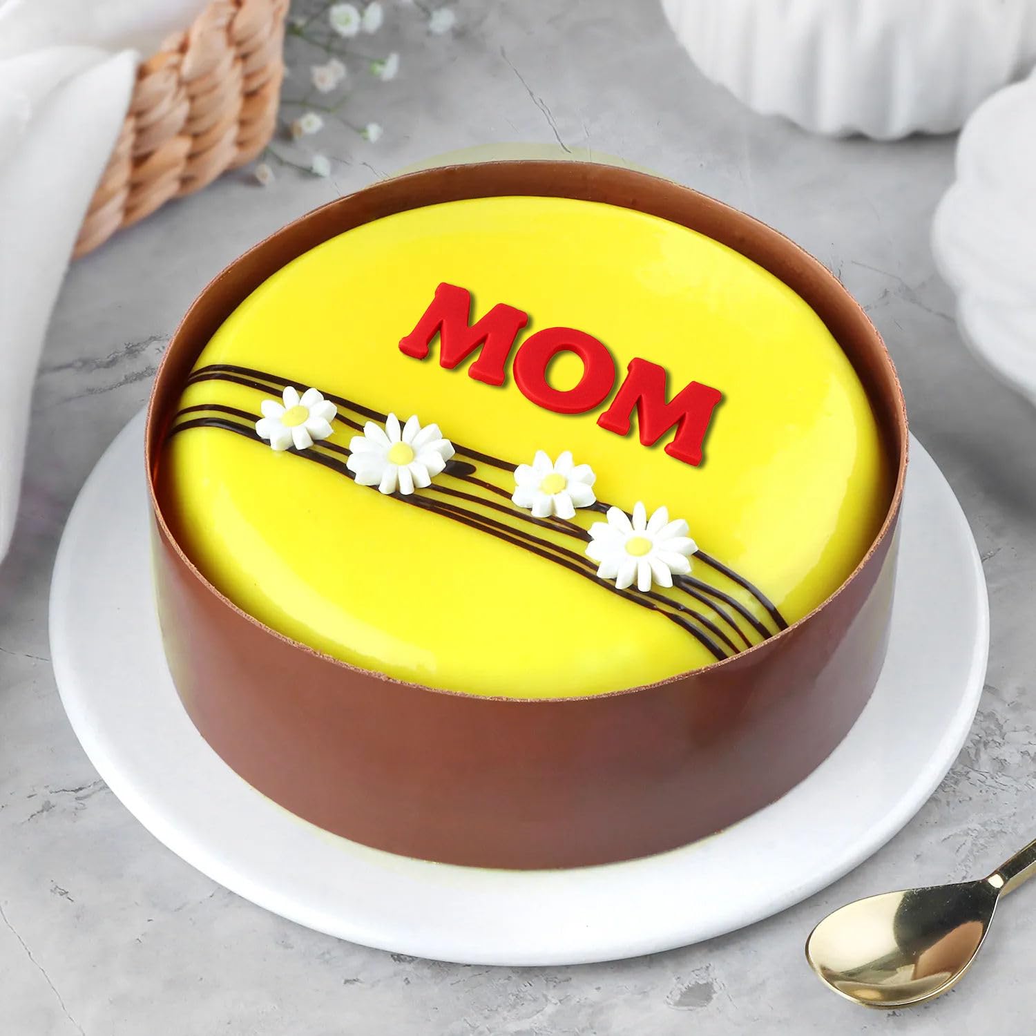 Fnp Floral Mango Eggless Cream Cake for Mom Half Kg-picture-11