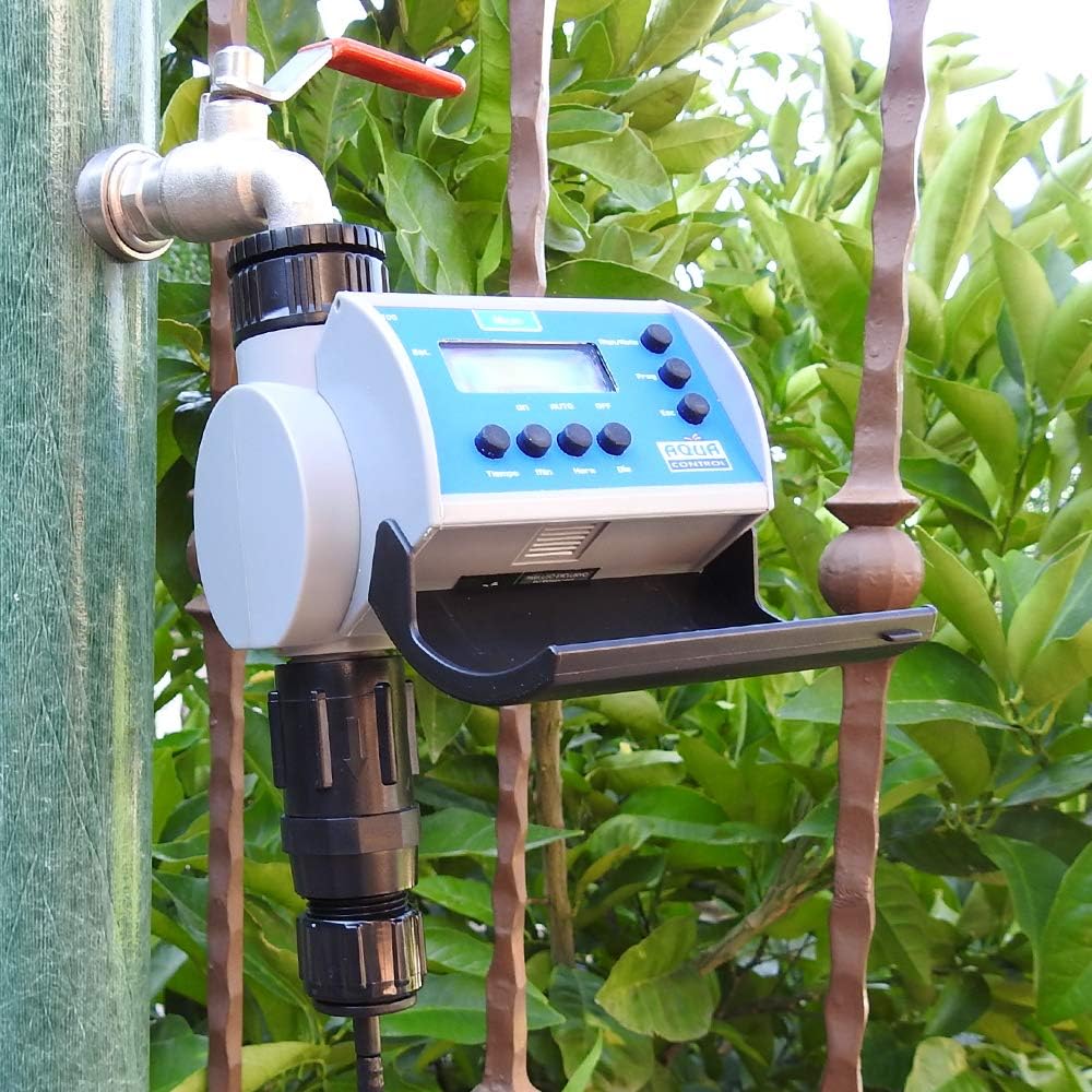 Aqua Control C4100 installed on an outdoor faucet