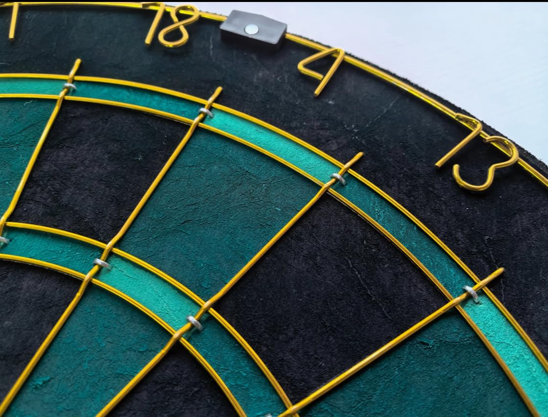 Dartscheibe Dartboard Sisal Professionell Türkis mit Goldener Zahlenring & Pfeilen - Profi Steeldartscheibe - Dart Scheibe Target mit 6 Dartpfeilen Metallspitze golddart Flight Barrels shafts schäfte