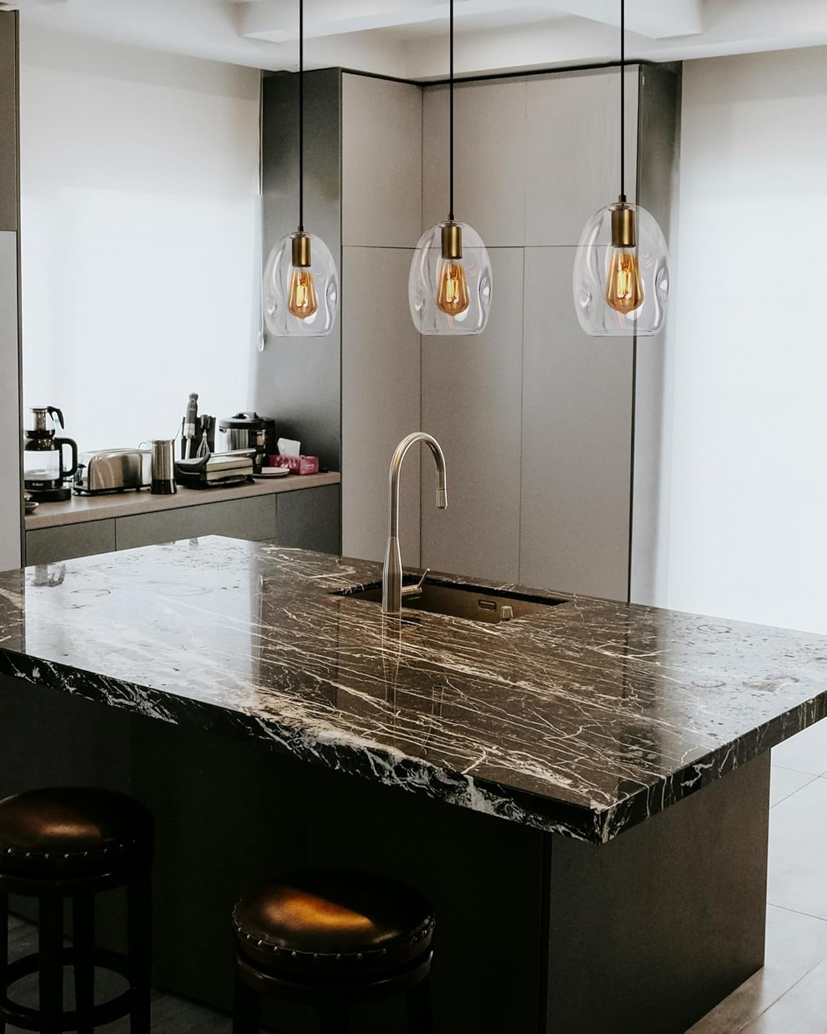 2 Pack Pendant Light Kitchen Island Modern Ceiling Hanging Light Fixtures Glass Pendant Lighting for Dining Room Bar Porch Bedside, Brass