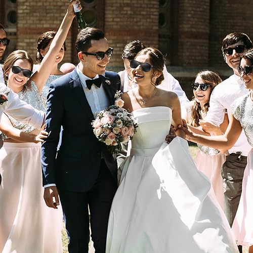 Miniatura 6 de NEBURORA Paquete de 6 gafas de sol negras al por mayor, tonos retro negros para fiestas, gafas de sol para adultos, hombres y mujeres, accesorios de