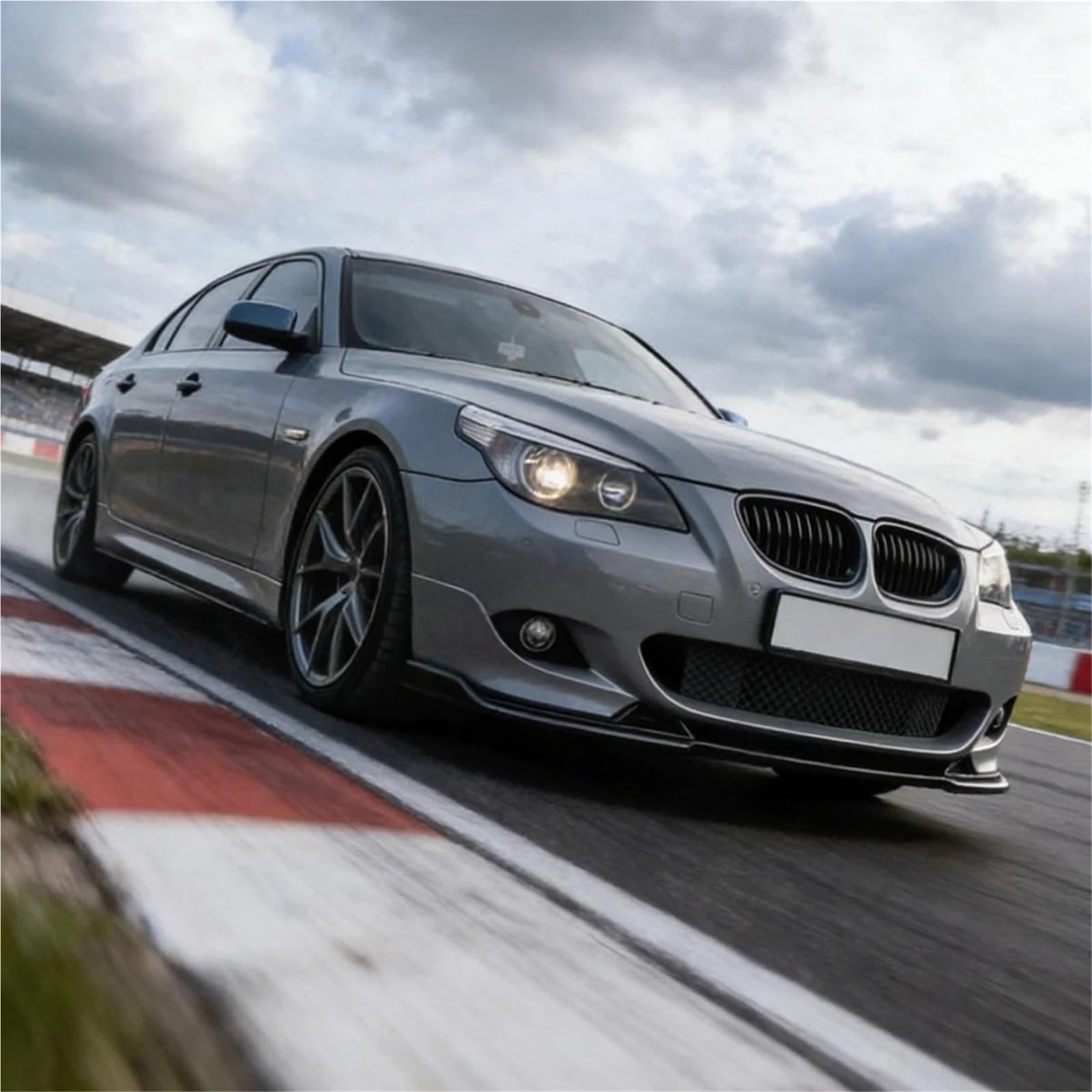 Kompatybilny z BMW serii 5 M Sport E60 E61 525i 530i 540i 550i 2005 2006 2007 2008 2009 2010 ostrze przedniego zderzaka dokładka przedniego zderzaka Splitter(Carbon Look)