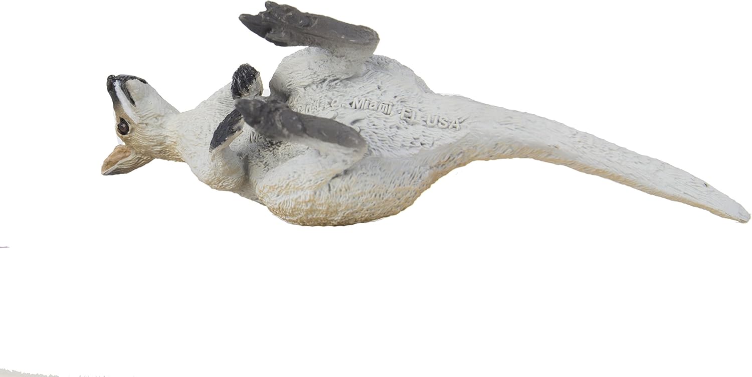 Safari Ltd. Wallaby Figurine - Hand-Painted, Lifelike 2.5" Model Figure - Fun Educational Toy for Boys, Girls & Kids Ages 3+