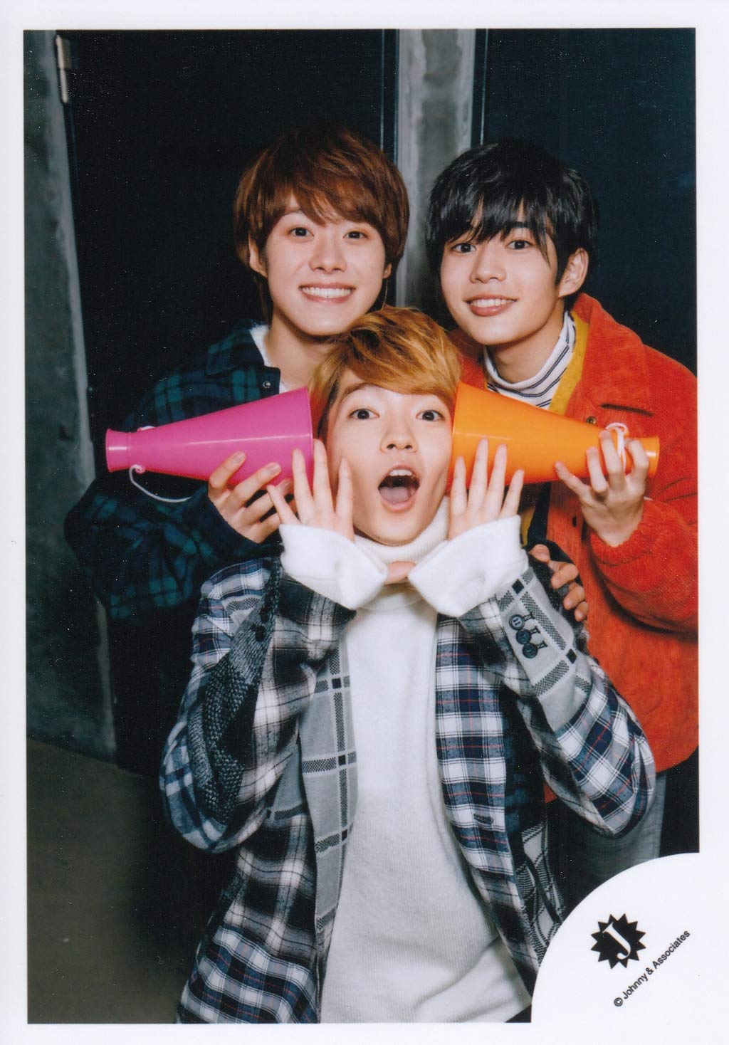 ジャニーズJr. 公式写真 Amazon.co.jp: 関西ジャニーズJr 公式 生 写真（混合）J00113
