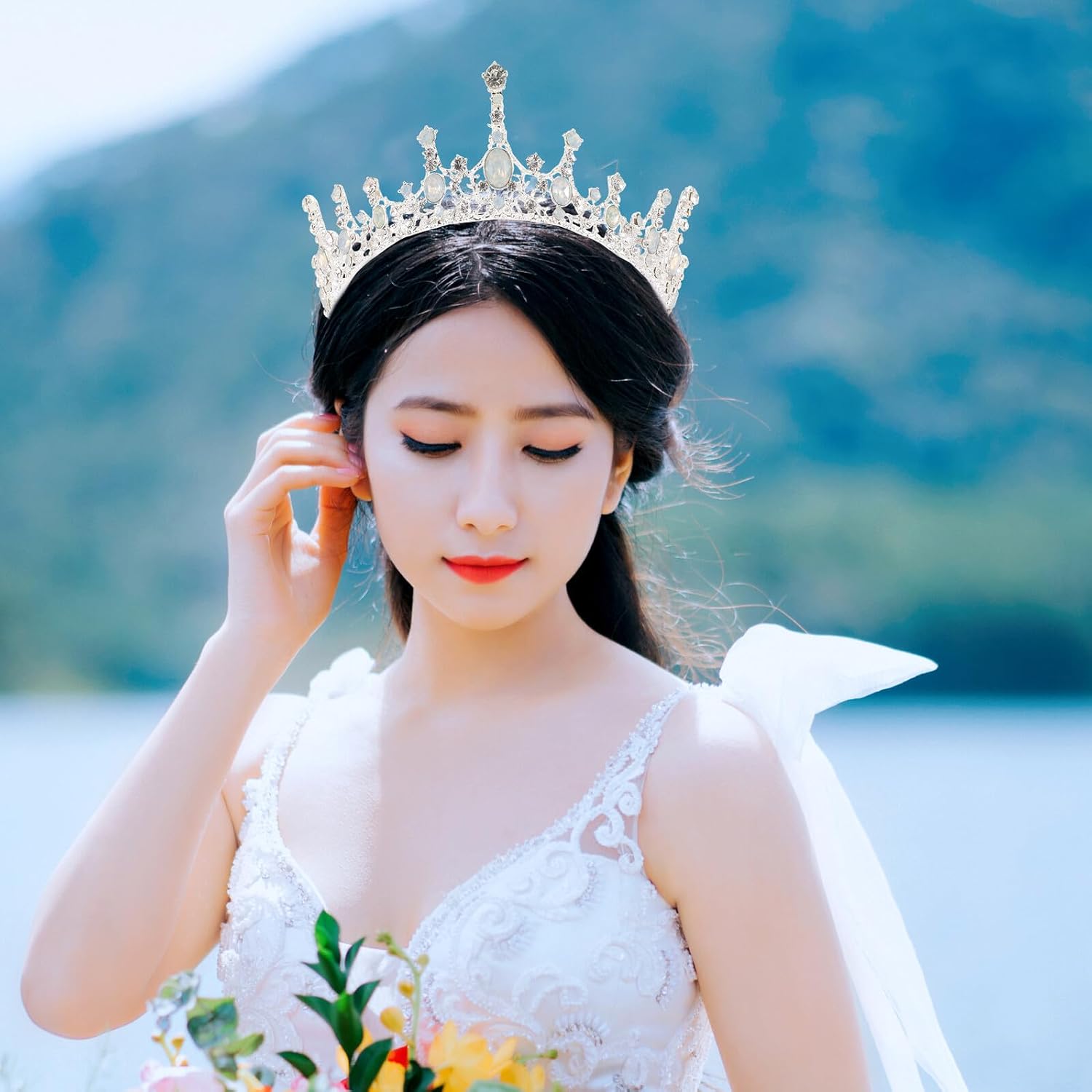 SUPVOX Baroque Bride Crown Wedding Hair Decor Thick Silver round Bridal Headpiece for Women Wedding Ceremony Accessories