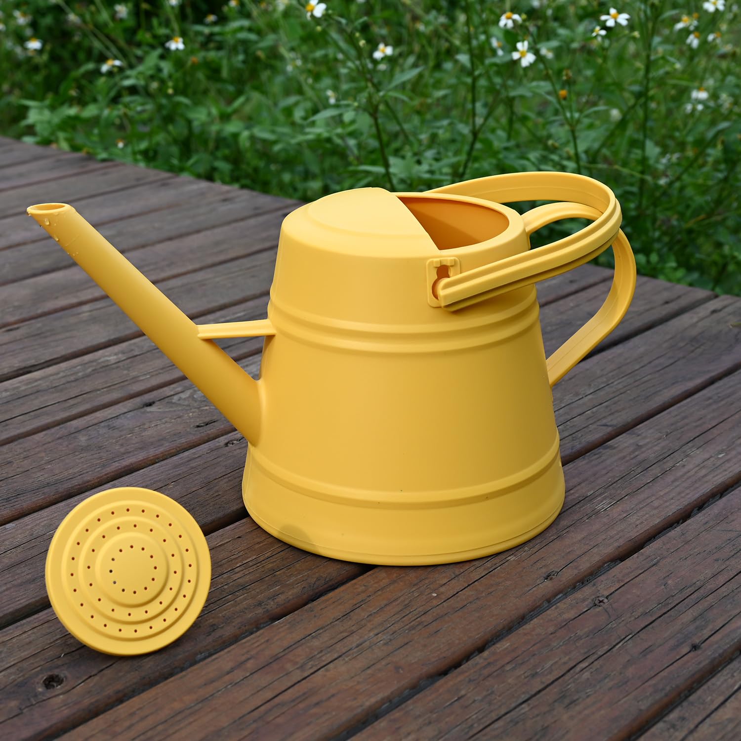 Annaffiatoio per piante da 1 gallone, annaffiatoio per giardinaggio interno ed esterno, con manico ergonomico mobile (giallo)