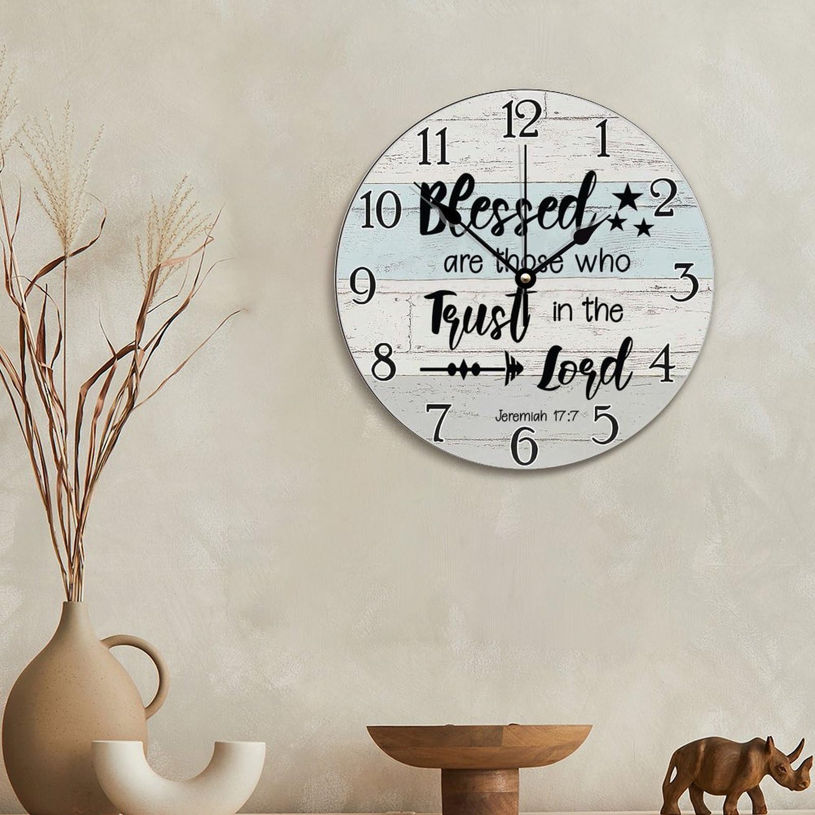 Reloj de pared con versículo bíblico con texto en inglés "Trust in the Lord With All Your Heart", cita religiosa, arte de madera religiosa, dicho inspirador cristiano, de madera rústica, regalo de