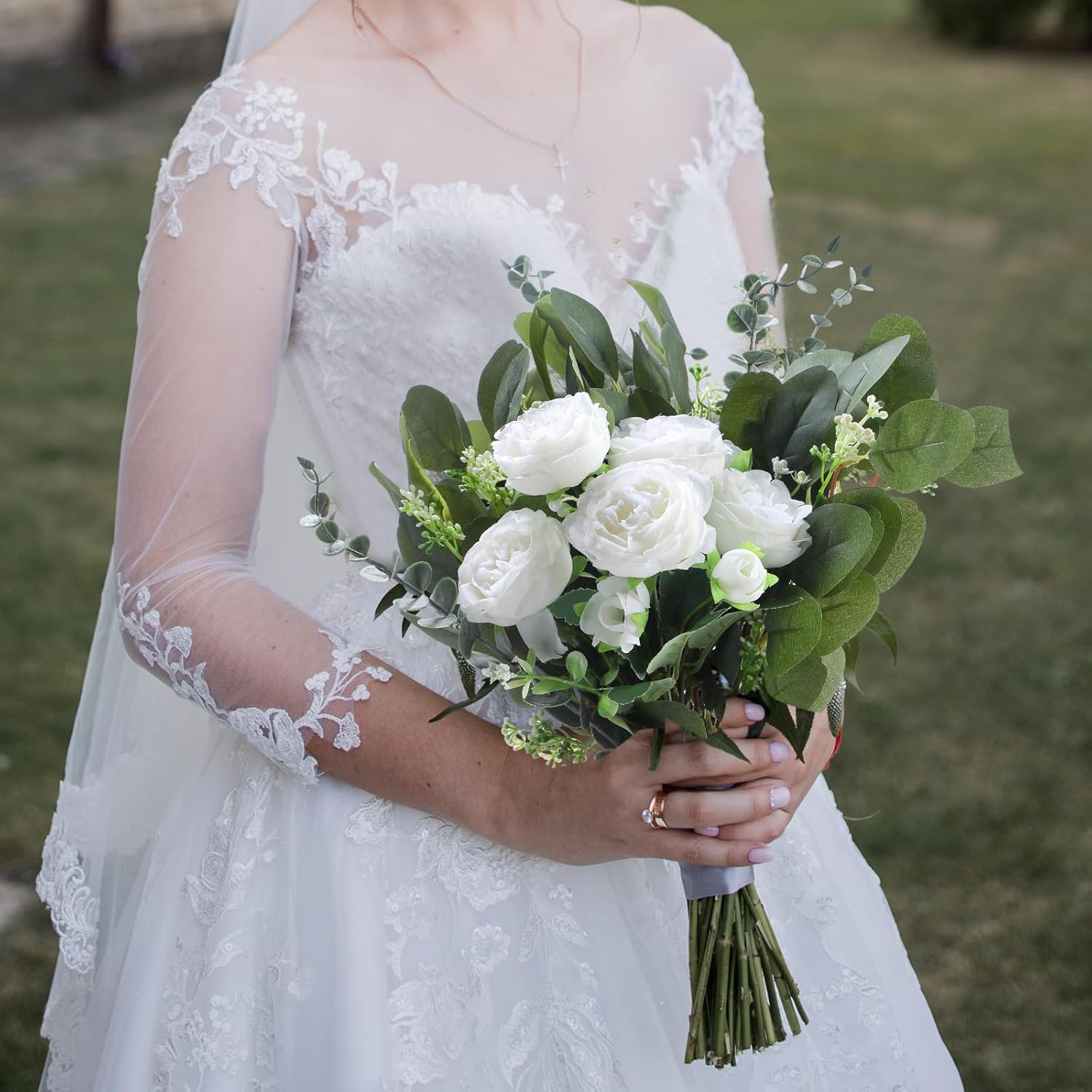 Zeyune 120 Pcs Eucalyptus Leaves Stems Artificial Silver Dollar Eucalyptus Wedding Bouquets Greenery Arrangements Faux Stems Seeded Eucalyptus Faux Wedding Decor, 3 Kinds