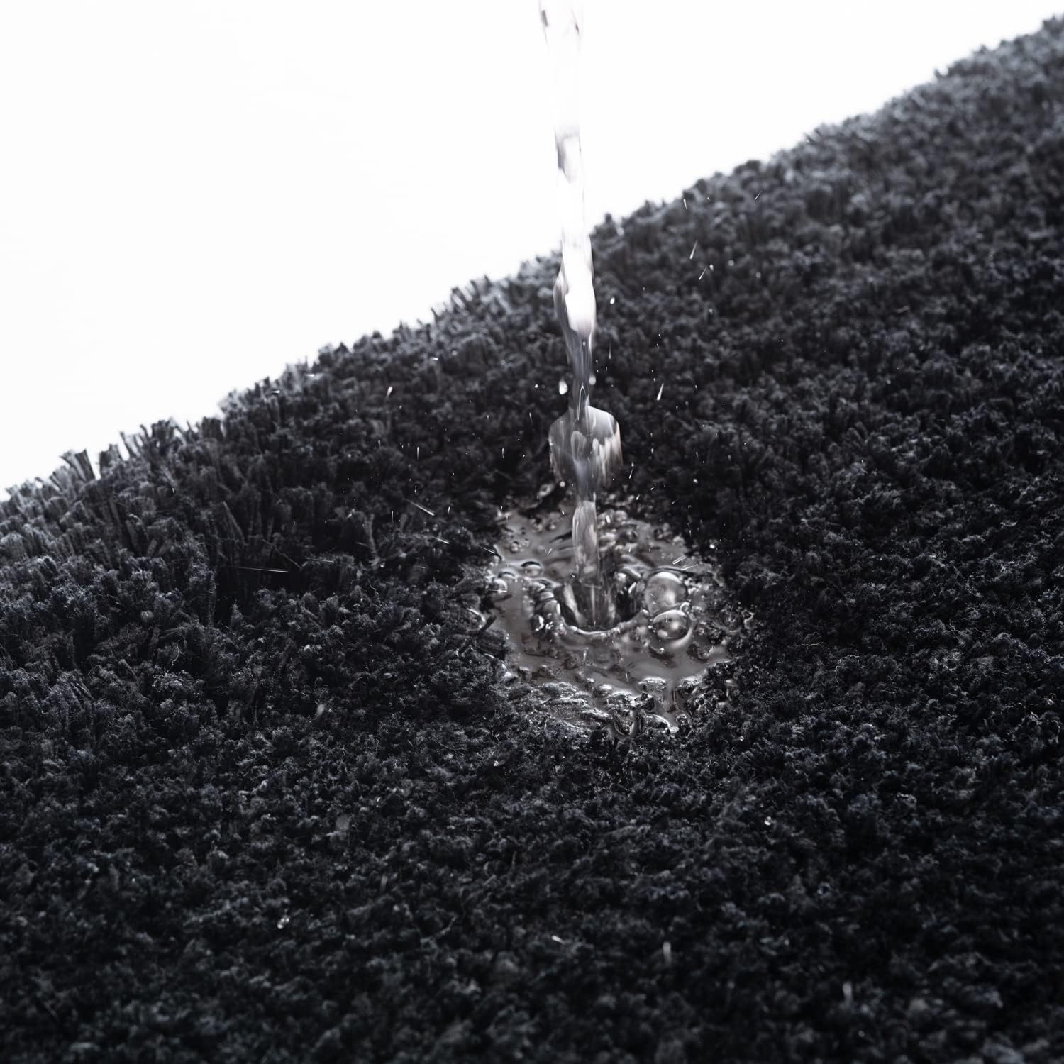 GENTSING Bathroom Rugs 32x20 Black Bath Mats Shower Shaggy Floors Extra Thick Super