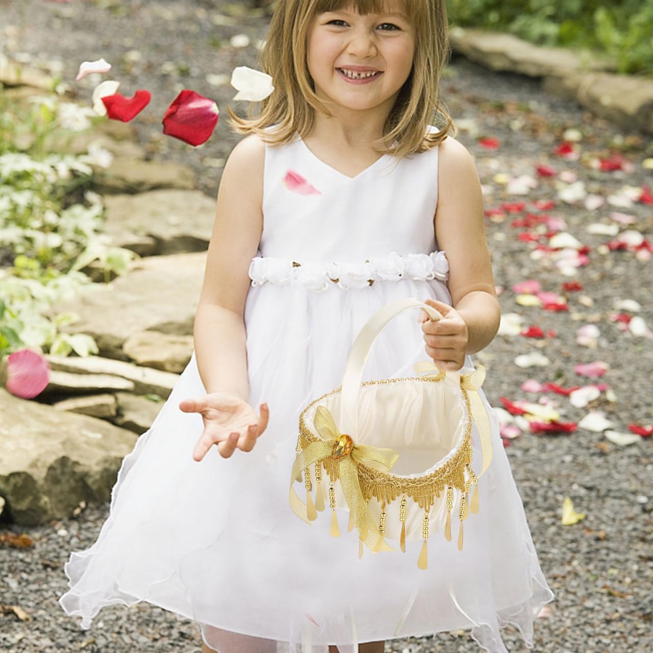 Cabilock Rustic Flower Girl Baskets for Wedding Lace Flower Basket Heart Design Gold Bowknot for Wedding Party Supplies