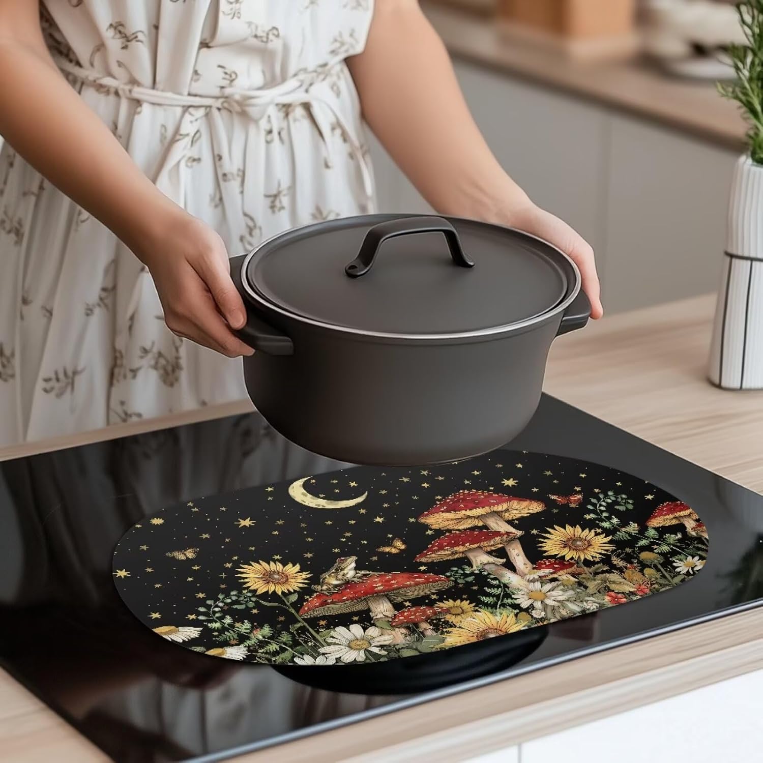 Mushroom Leather Oval Placemats Lavender Butterfly Wipeable Placements Heat Resistant Non-Slip Kitchen Floral Table Mats Essential Palce Mats Suit Outdoor Party