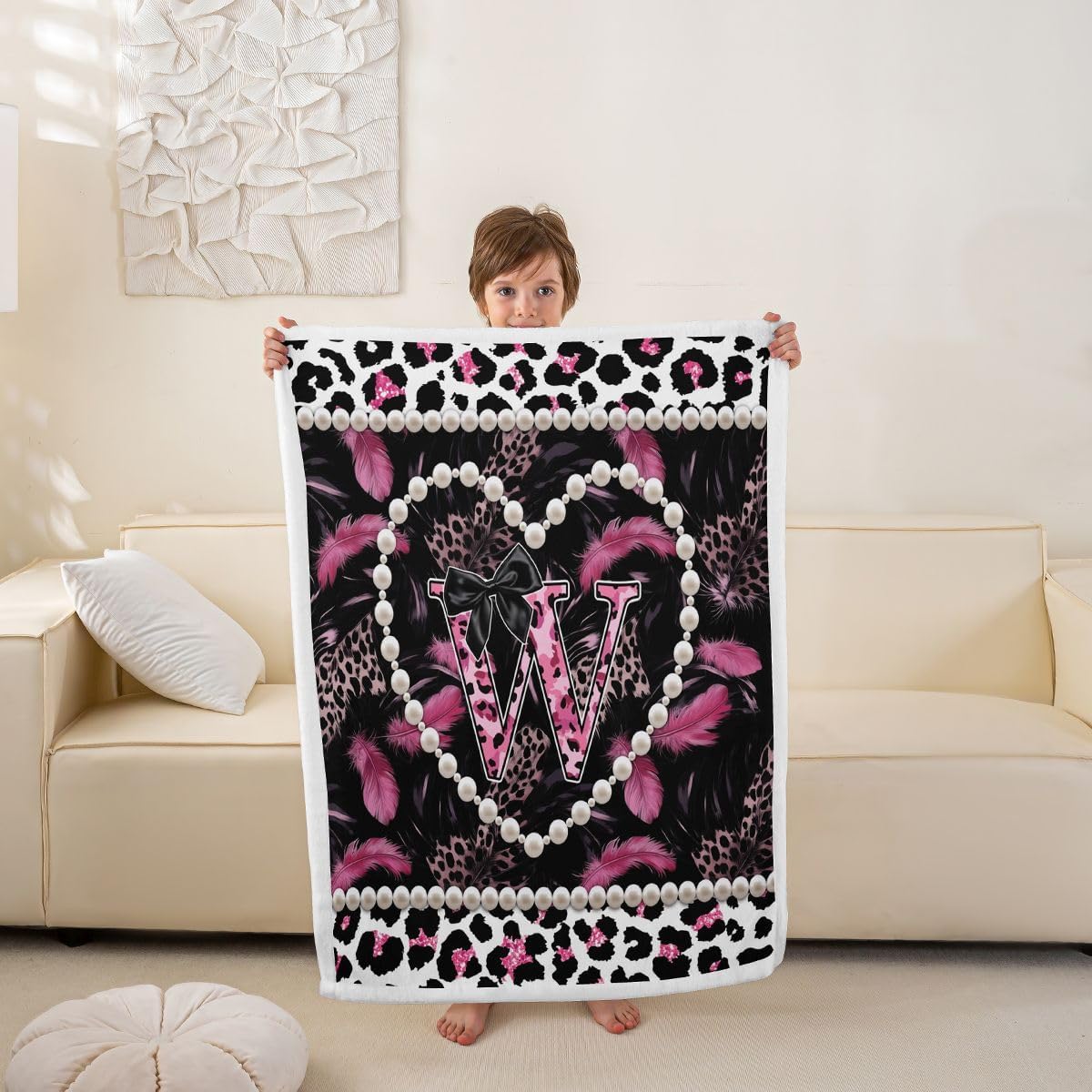 Personalized Black Bow Initial Letter W Fleece Blanket Aesthetic Feather Pink Leopard Print Sherpa Blanket 30"x40" for Boys Girls Teen,Glam Beaded Heart Coquette Pearl Y2K Monogram Fuzzy Plush Throw