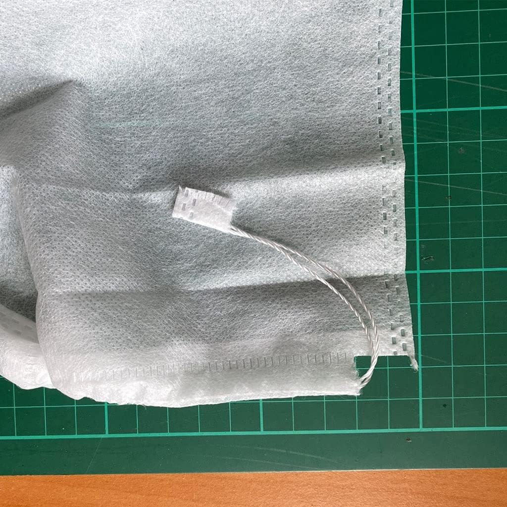 Fruit Netting Cover, Grape Protection Bags for Fruit Vegetable, Non-Woven Fabric Mesh Bag Against Insect Pouch, Pest Control Anti-Bird Garden(250x300mm 100PCS)