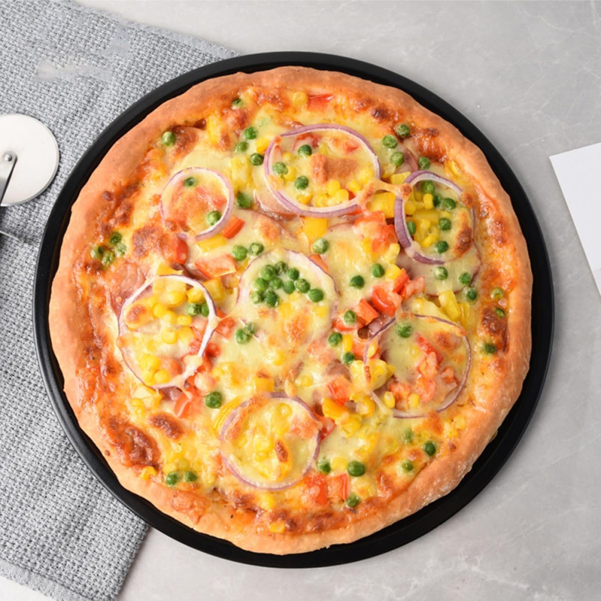 2pcs Carbon Steel Non-stick Pizza Pan Round Oven Baking Tray for Home Kitchen Bakeware with Even Heat Distribution for Pizza Bread Cookies Vegetables