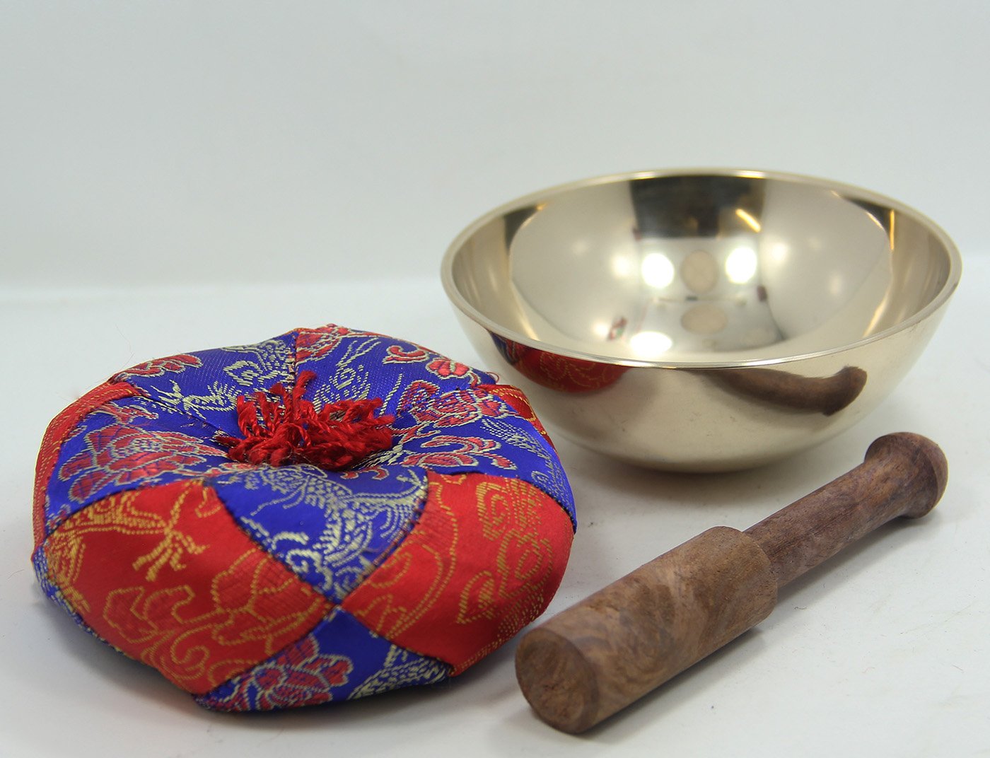 DharmaObjects Tibetan Buddhist Meditation Ring Gong Singing Bowl