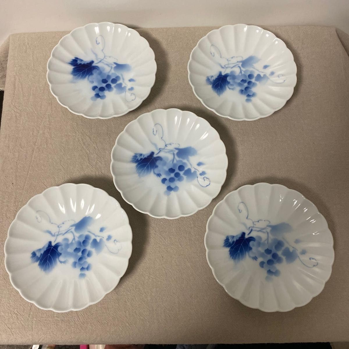 Amazon | 深川製磁 皿 5枚セット ぶどう柄 | ノーブランド品