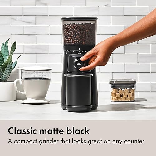 Miniatura 7 de OXO Brew Conical Burr Grinder - Matte Black, Stainless Steel Burrs, One-Touch Automatic Smart Grind