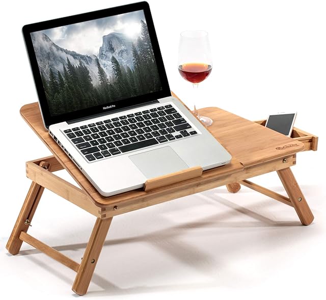 Bamboo Laptop Stand, Folding Design Adjustable Laptop Stand Height and Viewing Angle, Ventilated Design Prevent Laptop Overheating, Natural Bamboo Notebook Bed Table (55 x 35 x 29 cm)