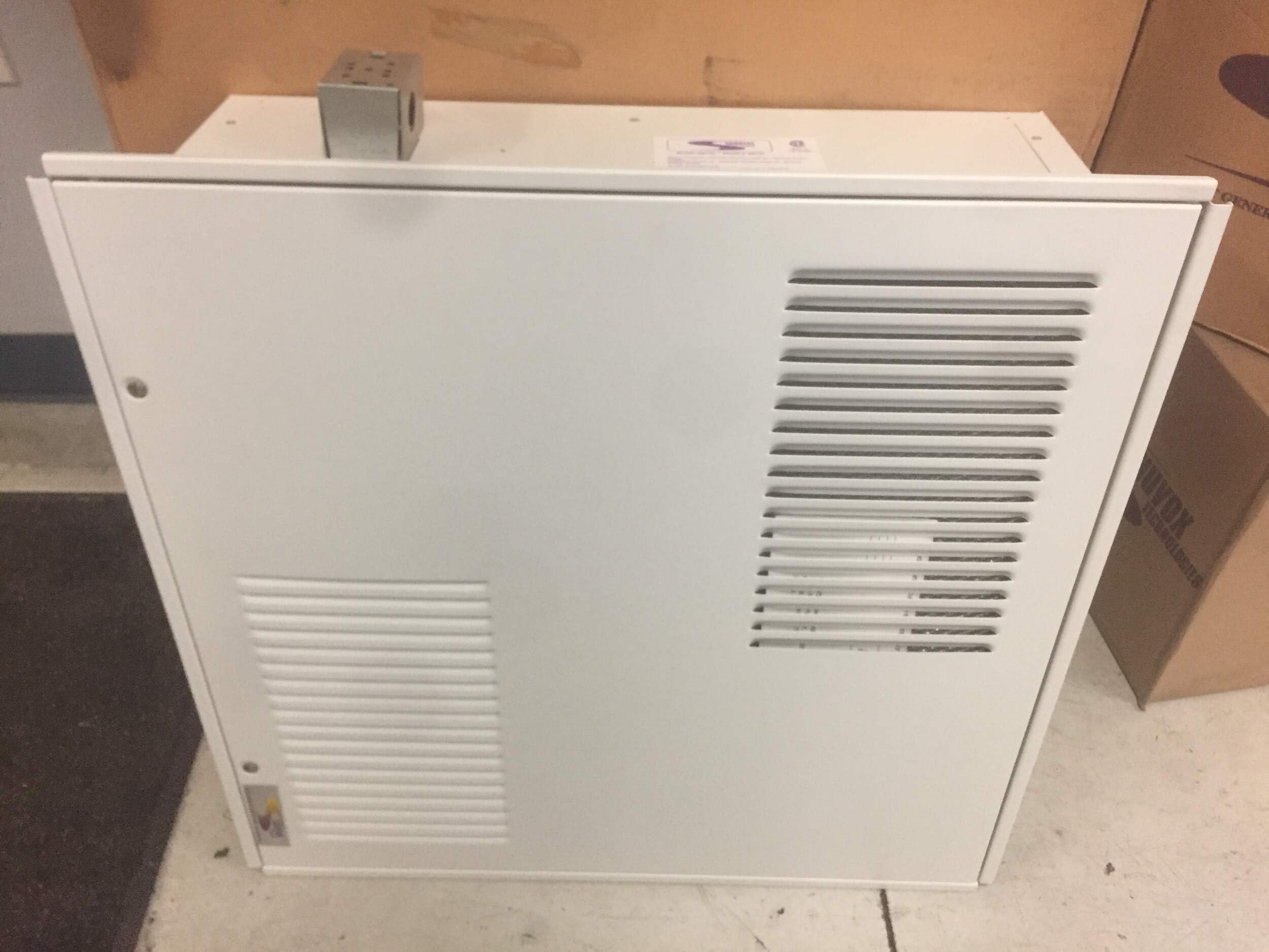 MB100 Air Purifier Ceiling Unit
