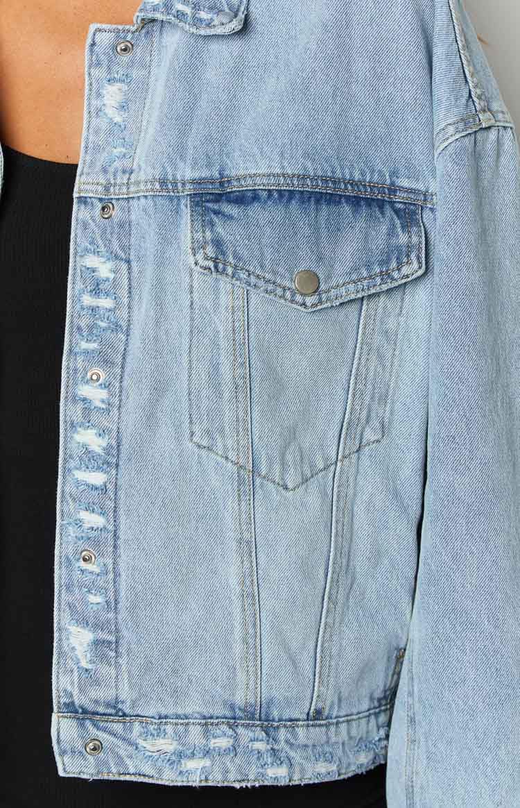 Women Distressed Light Wash Oversized Denim Jacket - Image 6