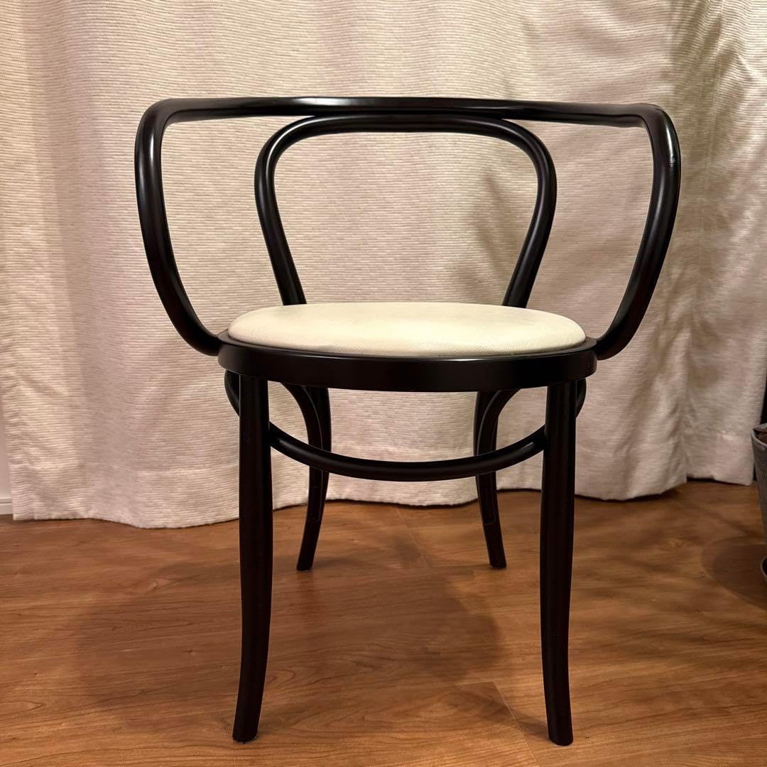 ヴィンテージ  秋田木工 アームチェア 飴色 オーク材 レトロ 古道具 古民家 ヴィンテージ 秋田木工 アームチェア 飴色 オーク材 レトロ 古道具 古