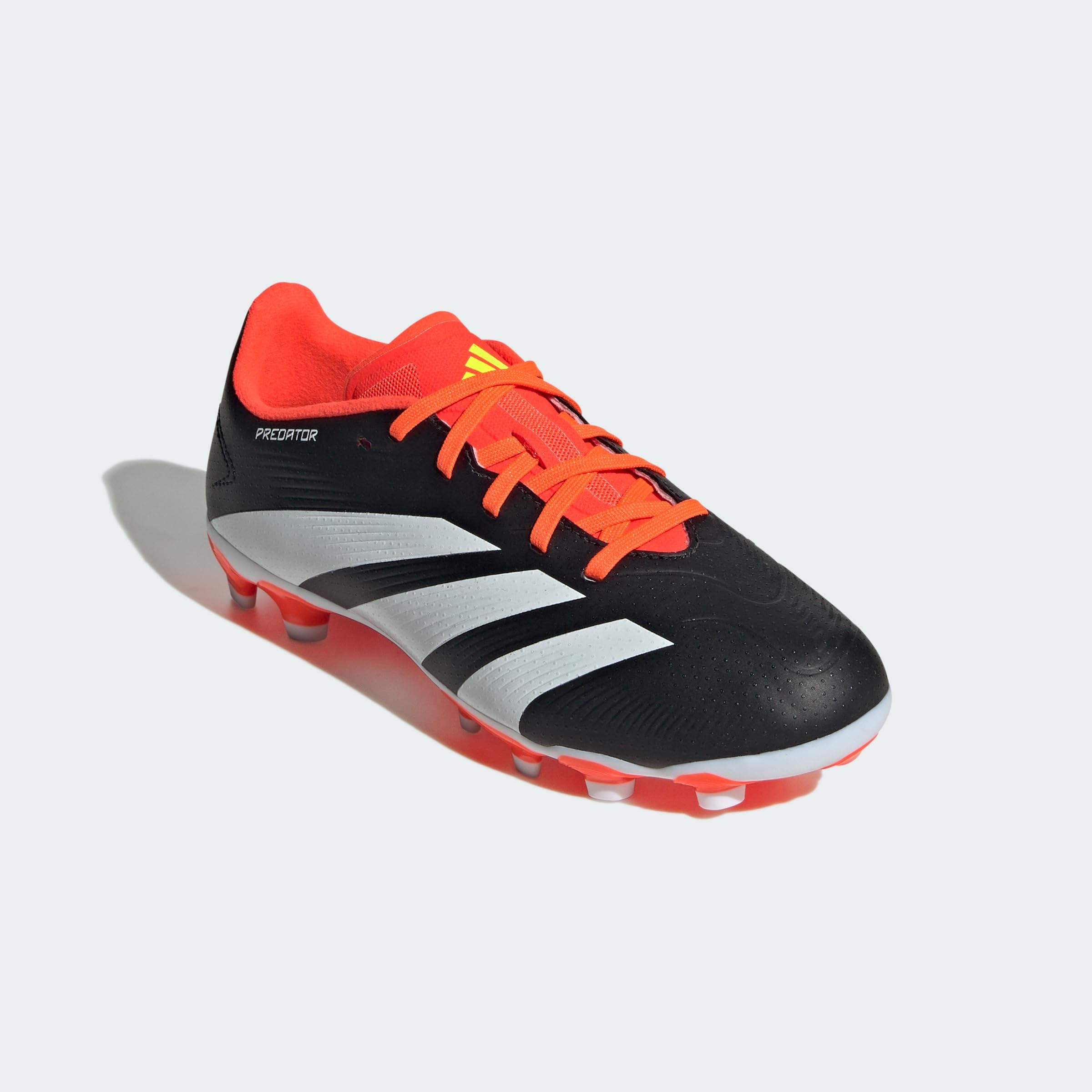 Adidas Unisex niños Predator 24 League Low Multi-Ground Boots, Core Black/Cloud White/Solar Red, 37 1/3 EU