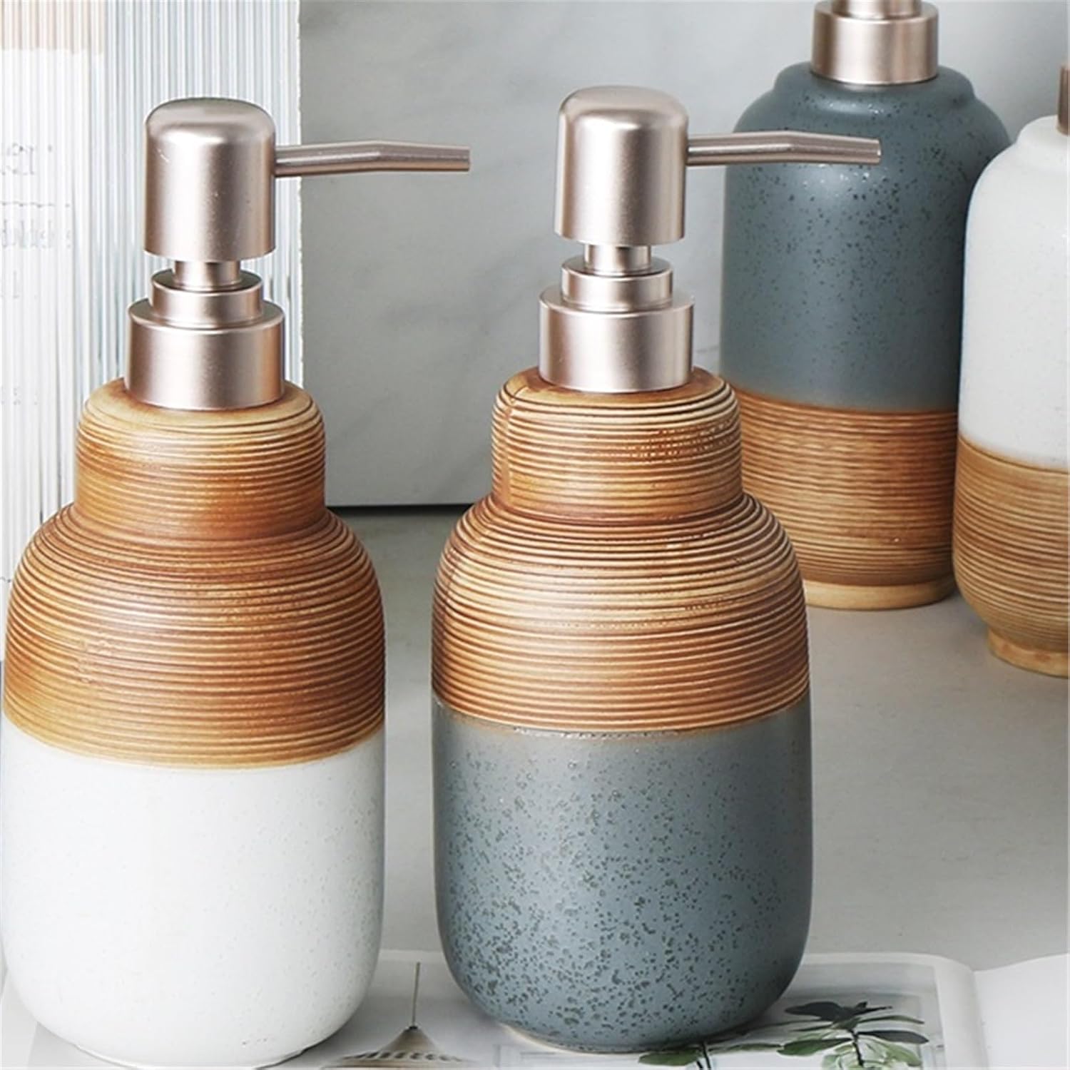Soap Dispenser Vintage Ceramic Lotion Push Bottle Soap Dispenser for Kitchen Bathroom 400ml(Gris)