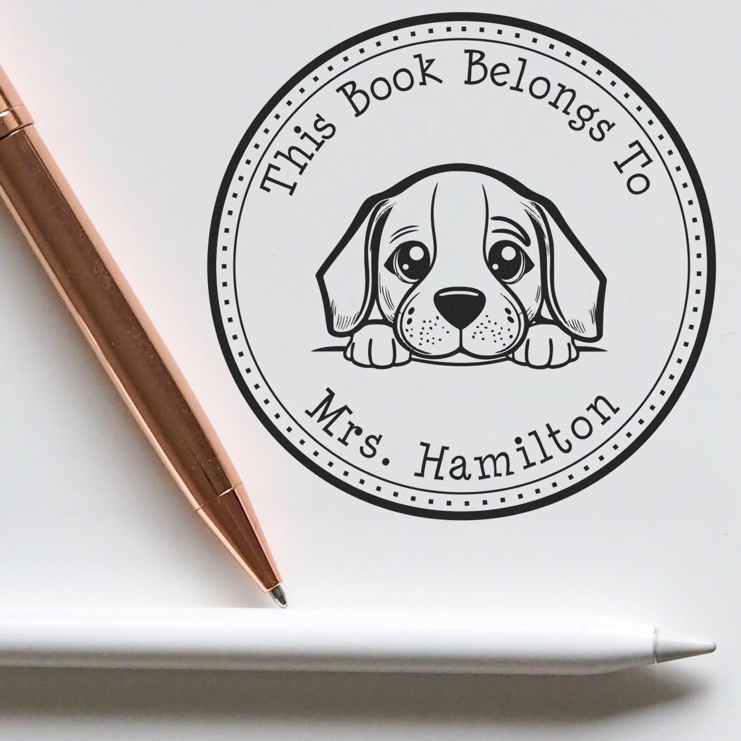 Premium Beagle Dog Stamp, Customizable Stamp for Books, Ideal for Personalizing Library Collection, 1-5/8 in Diameter, Easy to Use with Ink Pad, Durable Wood Handle - Gift for Beagle Lovers