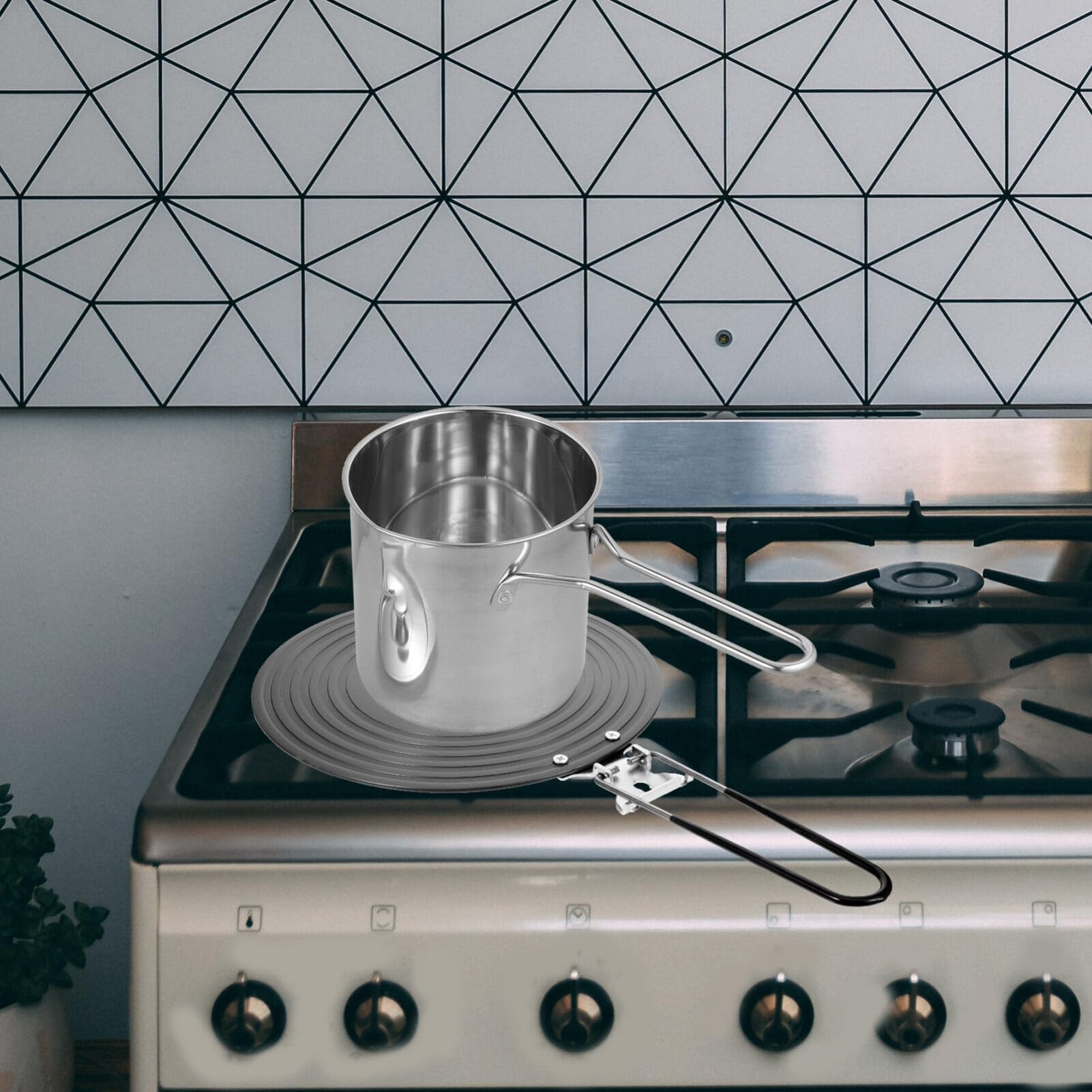 VILLCASE Induction Cooktop Adapter Plate Aluminum Heat Diffuser for Gas Electric Stoves Even Heat Distribution for Cooking Dairy Cooking Random Style