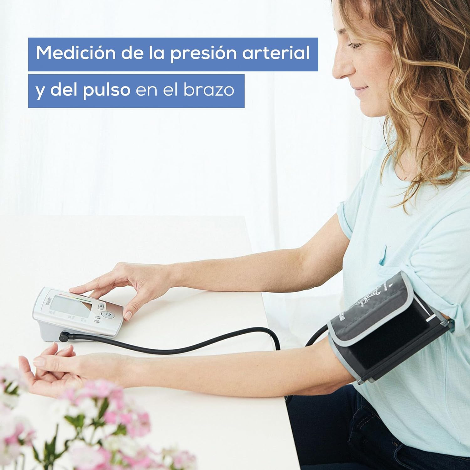 Beurer BM 35 Tensiómetro de brazo con indicador de riesgo y detección de arritmias, para circunferencias de brazo de 22-36 cm, mensaje en caso de errores de aplicación