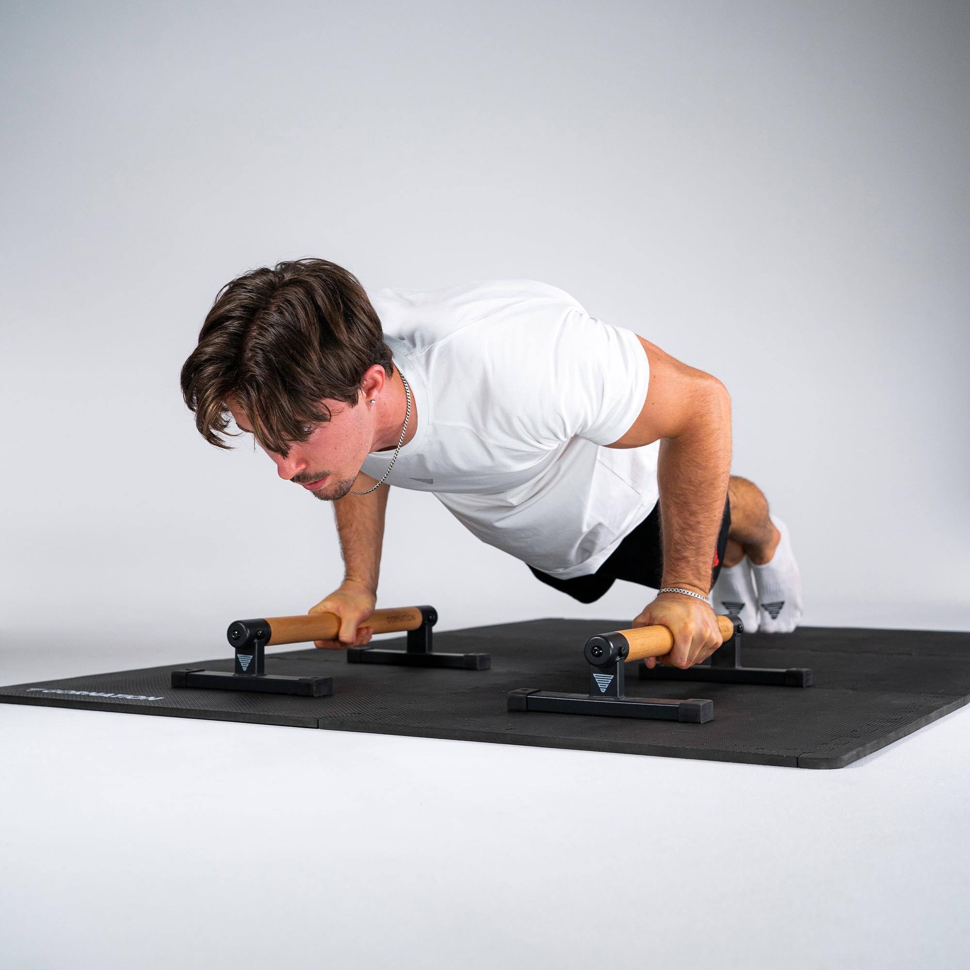 GORNATION Esterilla protectora de suelo antideslizante para fitness, alfombrilla de goma diseño rompecabezas para gimnasio en casa