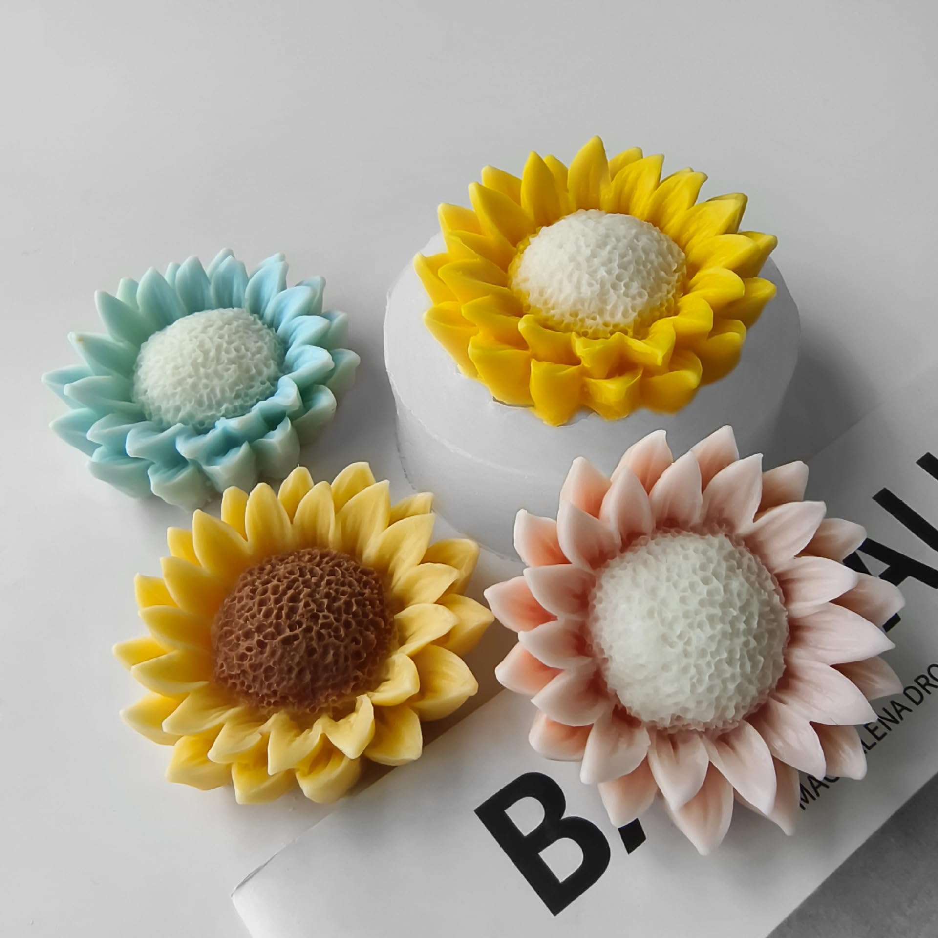 Xidmold 2Pcs Sunflower Candle Soap Moulds, 3D Sunflower Silicone Mold for Fondant Chocolate, Candy, Soy Wax Candle, Plaster - Image 4