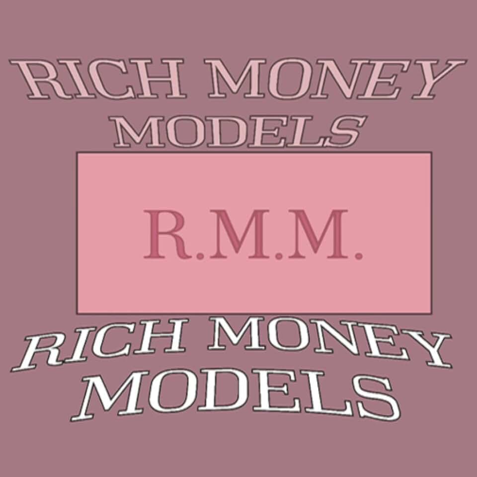 Models money. Меган бартон-хэнсон (megan barton-hanson). Models money. Kim kardashian розовые волосы. Мешок денег 3д.