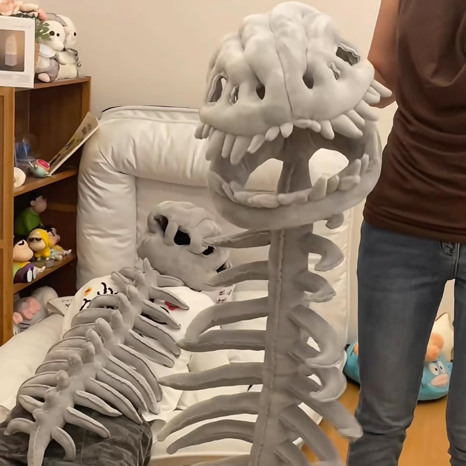 Skeleton Plush，dino Skelett Kostüm，spinosaurus Plush Dino Outfit, Dinosaur Skeleton Plush Costume，dinosaur Adult Onesie，Halloween Cosplay Dress Up for Men Women Kids Adults，Machine Washable-S