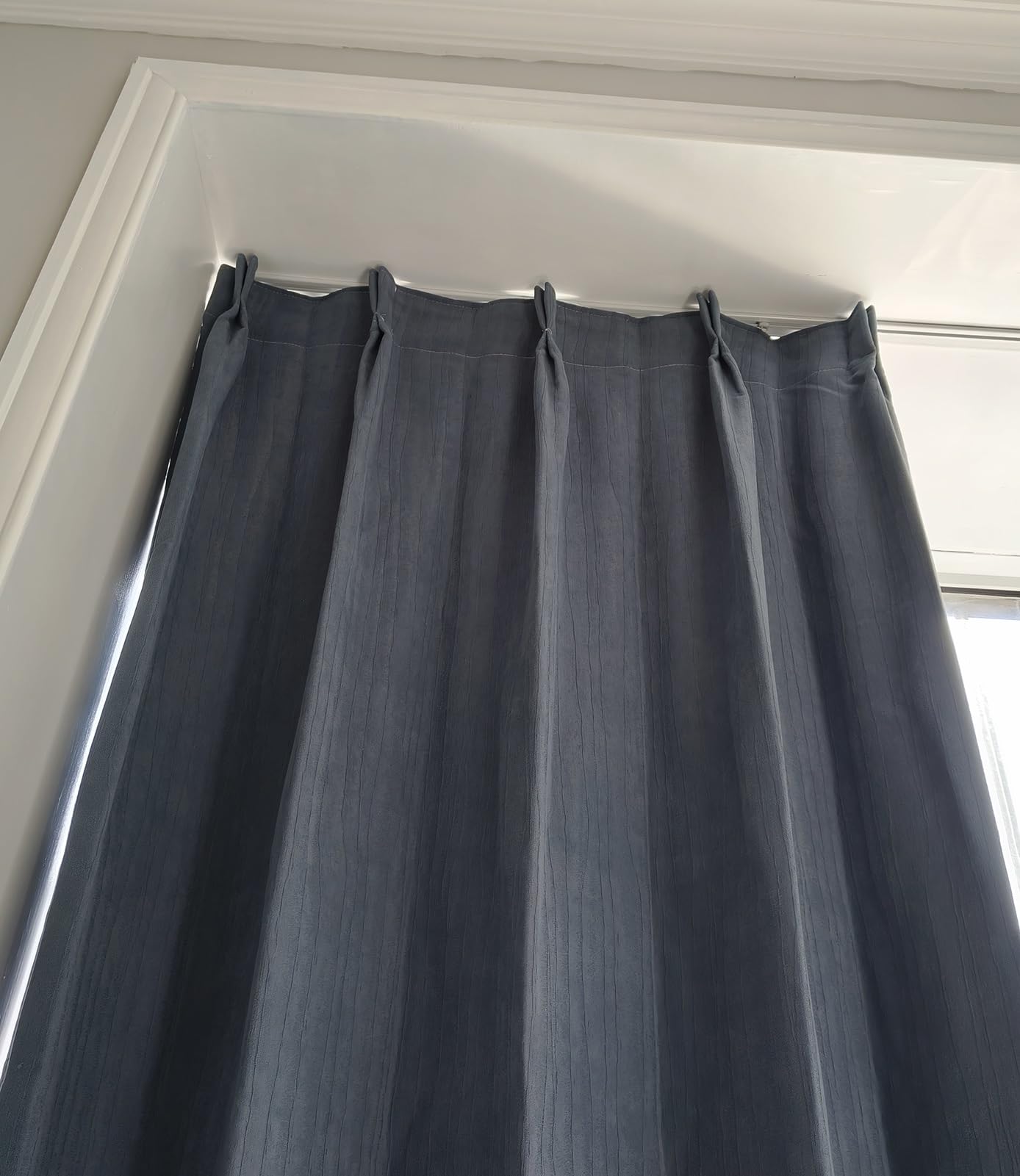 Ultra-Thin Ceiling Mount Curtain Track Rail - Aluminum Alloy, Various Sizes (Black, 1.9M)