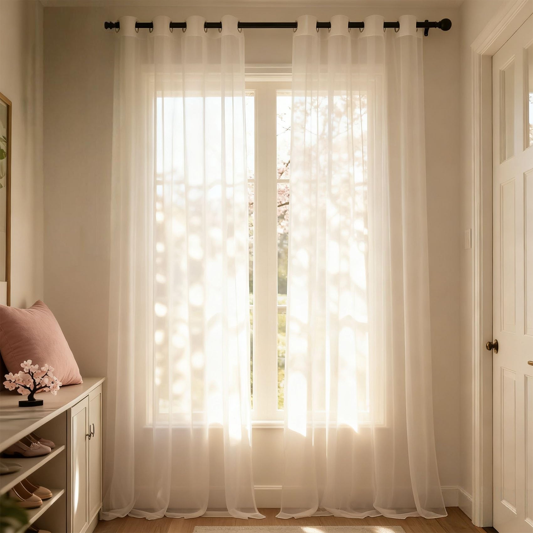 Cortinas translucidas ideales para iluminar tu salon o dormitorio