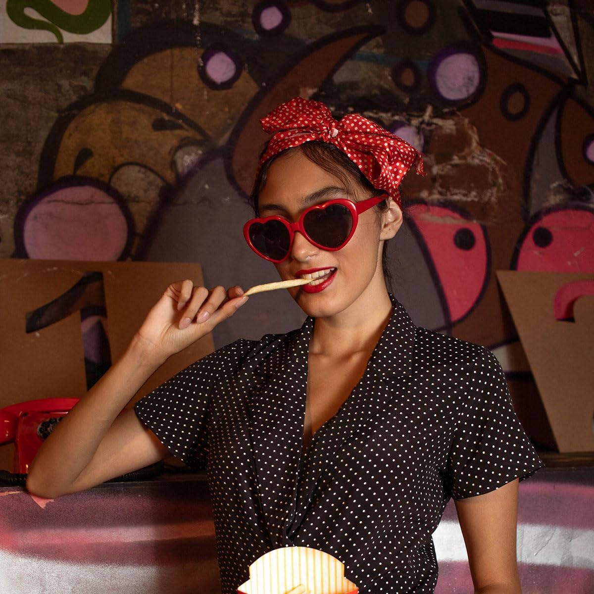 Polarized Heart Shaped Sunglasses Oversized Vintage Fashion Love Eyeglasses Party Shopping Favors