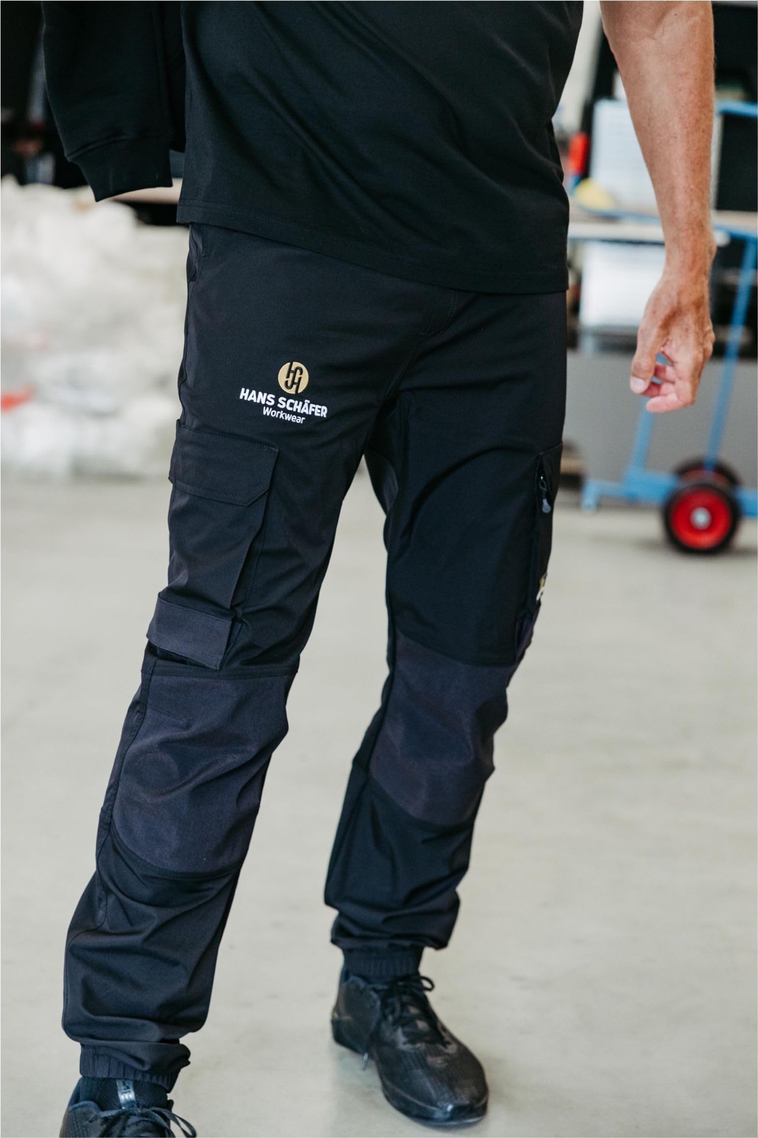 HSW Professional – Lange Arbeitshose für Herren – Funktionelle Bundhose mit Knieverstärkung und vielen Taschen – Bequem wie eine Jogginghose