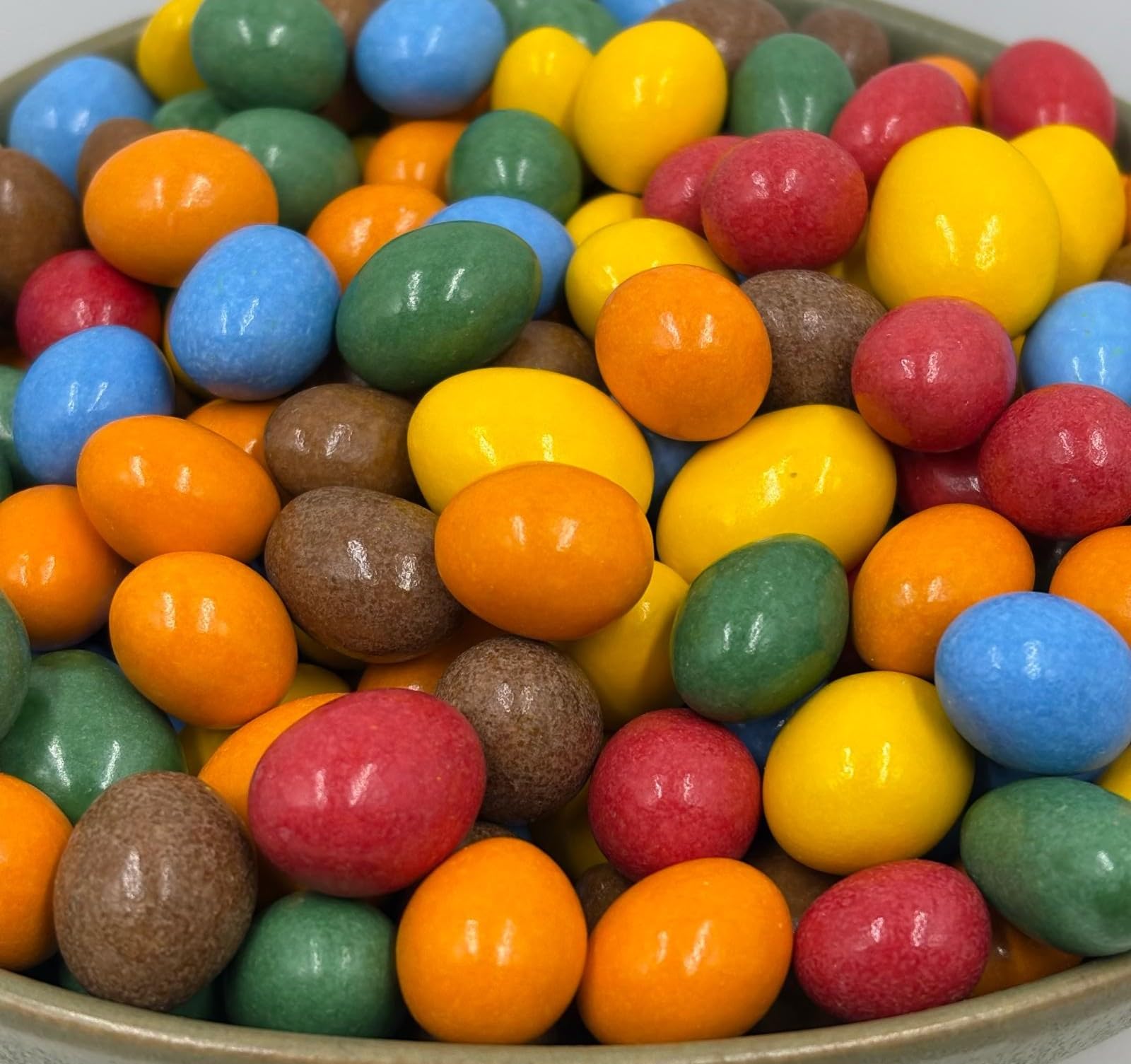 NULTHY Cacahuetes Bañados en Chocolate con Leche 500g | Snack Dulce y Crujiente de Colores | Ideal para Picoteo, Fiestas Infantiles y Regalos