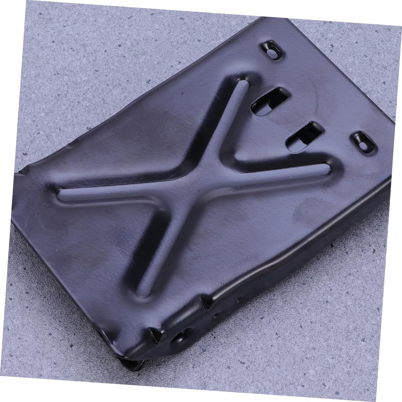 2pcs Black Tire Triangle Pad Durable Control Tool for Cars and Trucks Heavy Duty Non Slip Design for Maximum Grip