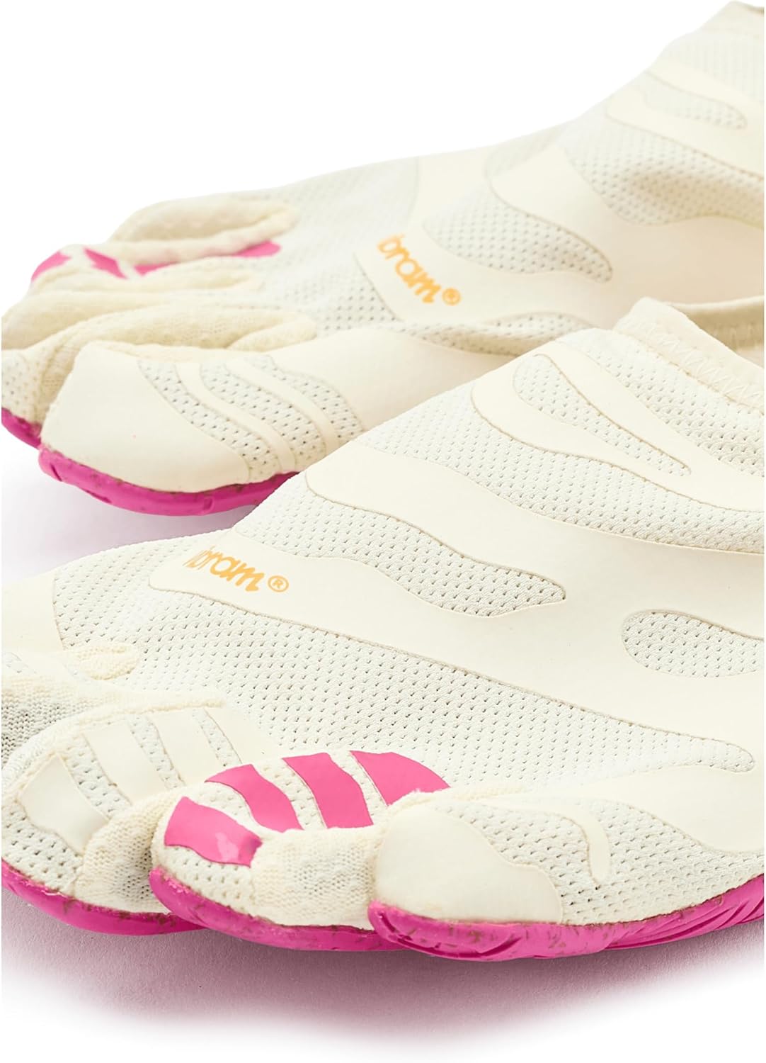 Vibram FiveFingers Female Graspifier Ivory/Fuchsia 8.5-9 Medium