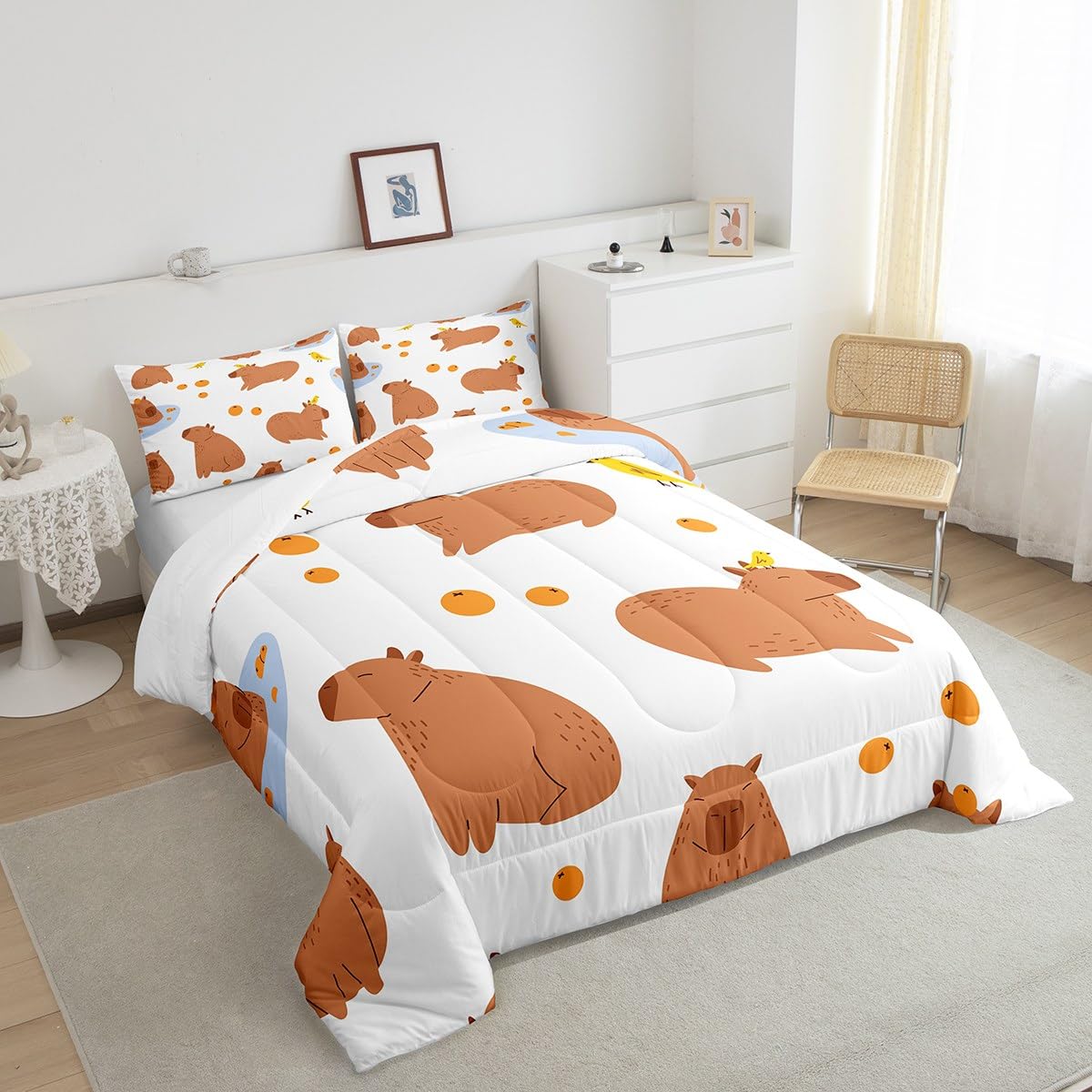 Loussiesd Cartoon Capybara Comforter Set arancione Capybara Comforter Set per bambini divertente carino Capybara Comforter Kawaii Animal Set Trapunta traspirante Set 2 pezzi 135x200cm