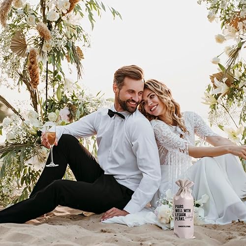 Miniatura 10 de Combina bien con la bolsa de regalo de compromiso de regalo de boda de Sr. y Sra. para noviaélella, regalo recién comprometido