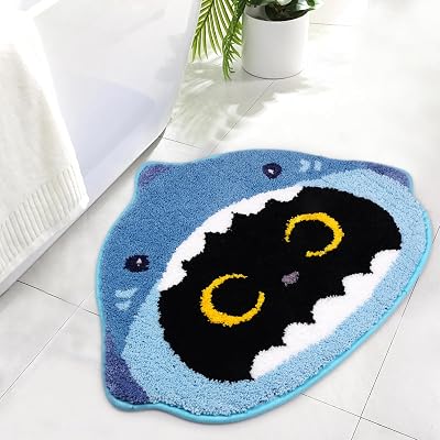 NIGOWAYS Shark-Shaped Bath Mat